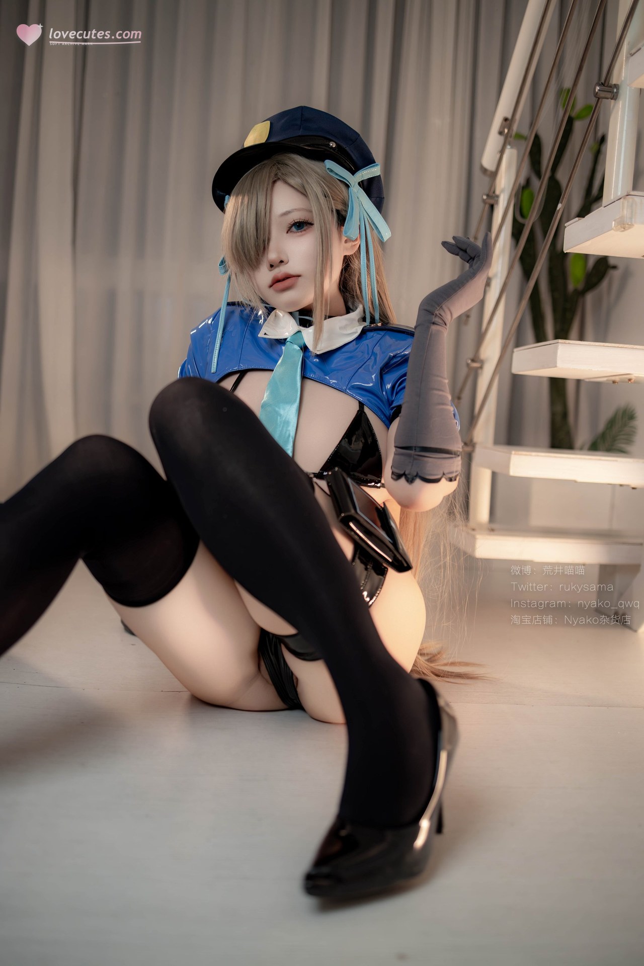 [cosplay] Nyako喵子 - 蔚藍檔案 一之瀨明日奈3：藍色警服黑絲巨乳大尺度 120P