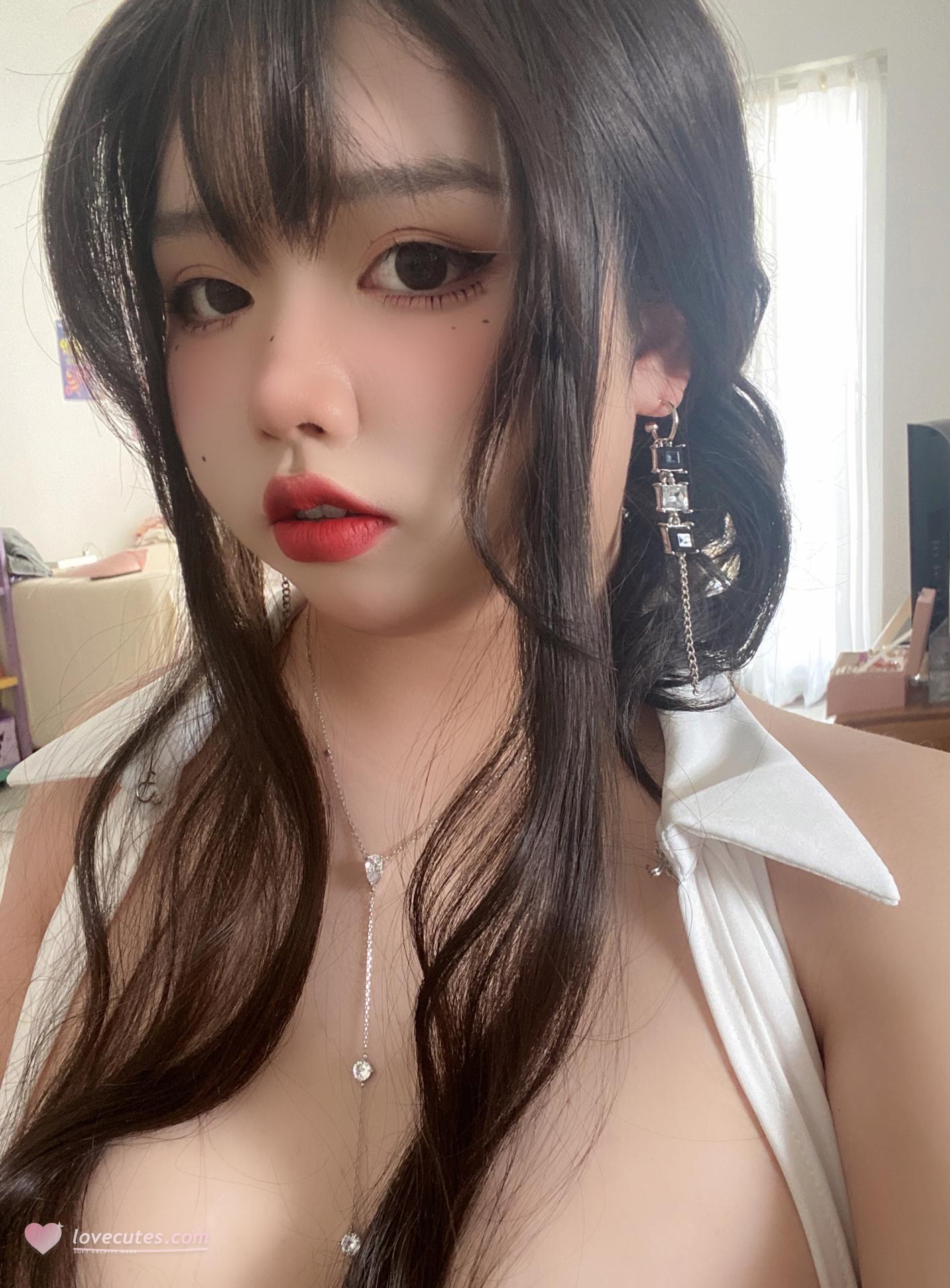 [私房] 鸽鸽咕咕w - Sexyお姉さん：ランジェリー大尺度私房 30P1V