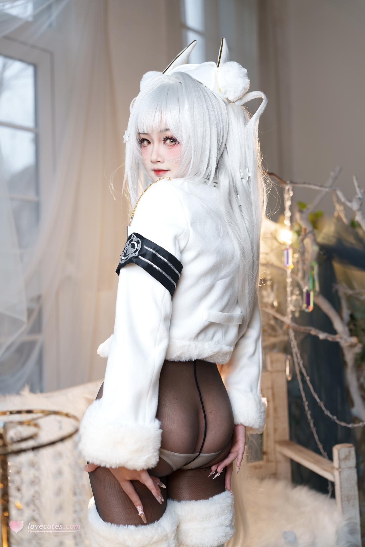 [Cosplay] Mandun Cangshuqiu - Nikke Blanc Fortune Express bunny cosplay 87P