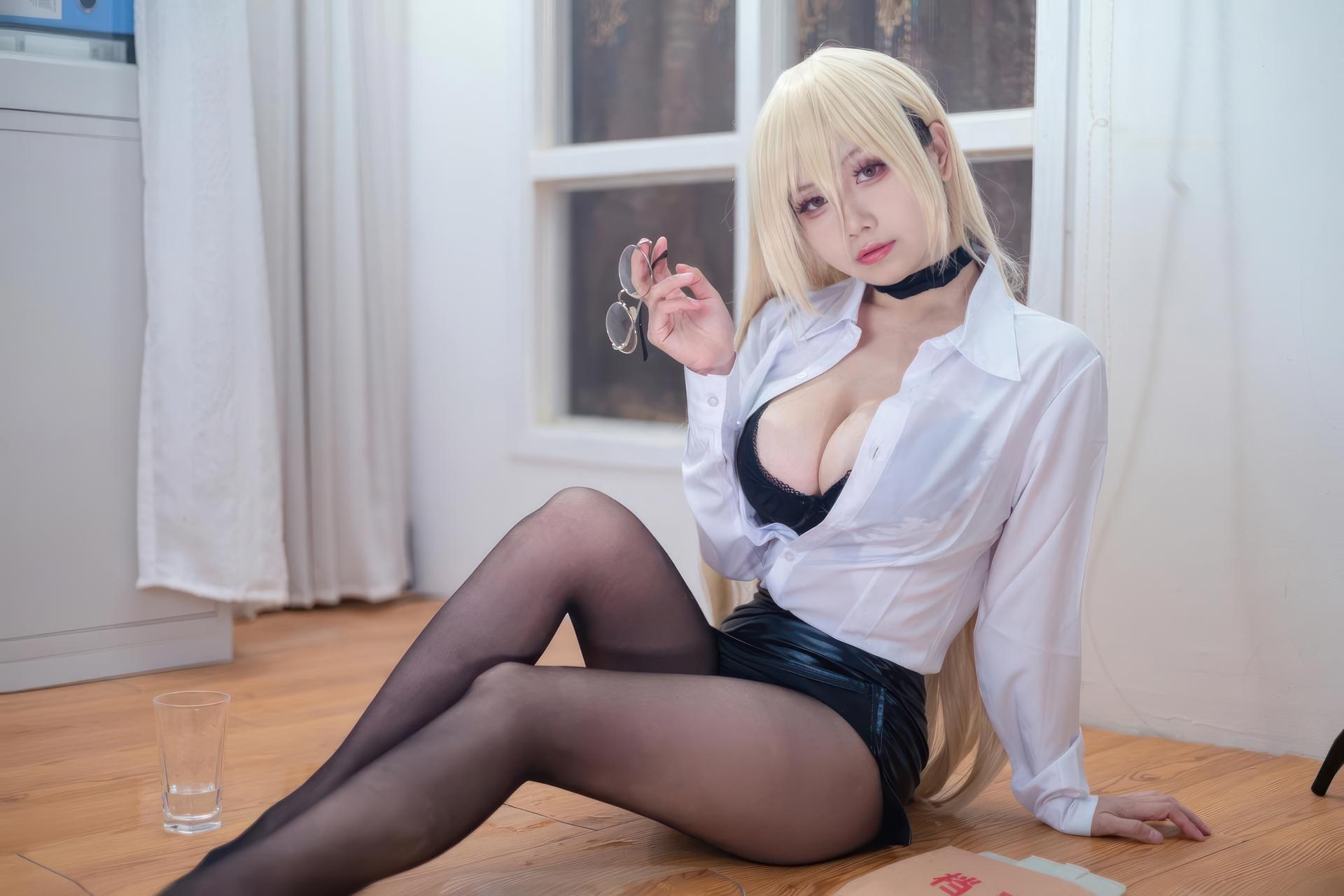 [Cosplay] Moye787 - Azur Lane Implacable office lady cosplay 54P
