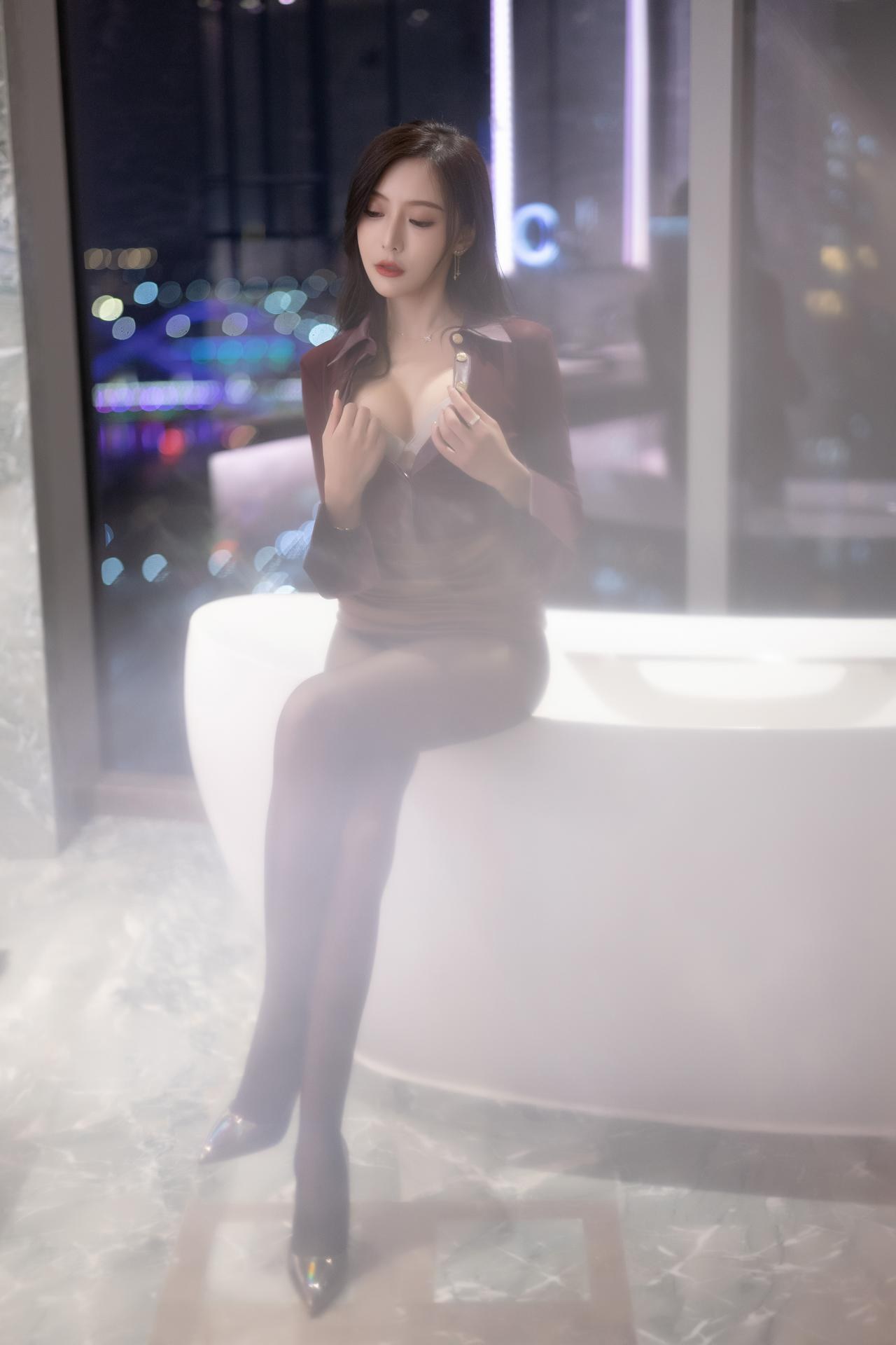 [Model Photo Set] Wang Xinyao - Xiuren model burgundy sheer mature outfit 110P