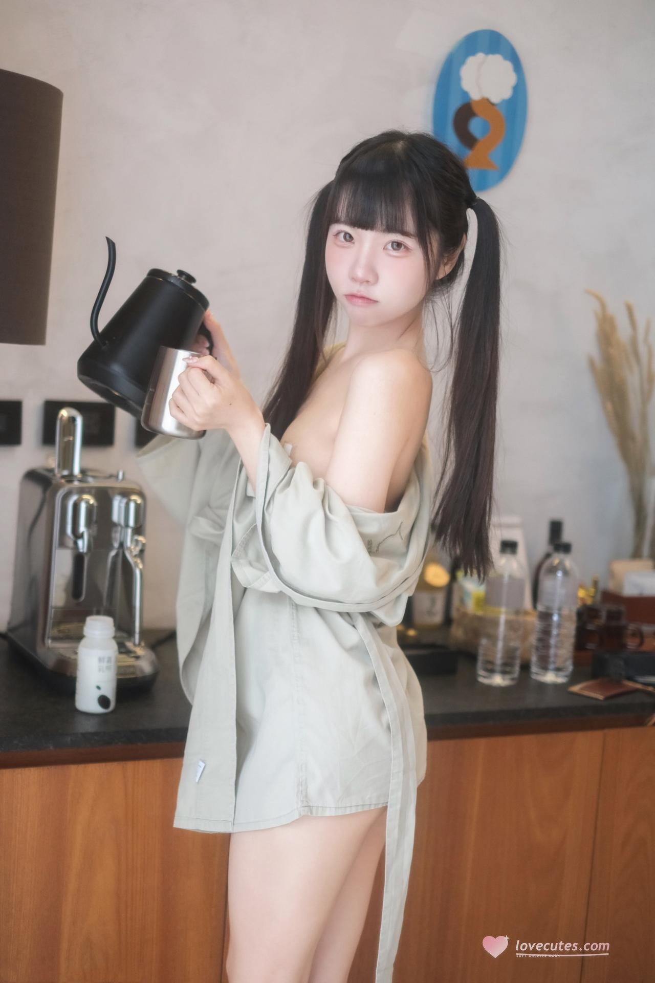 [private-room] Keke Xiaobaitu - balcony bunny lingerie private shoot 写真セット 68P