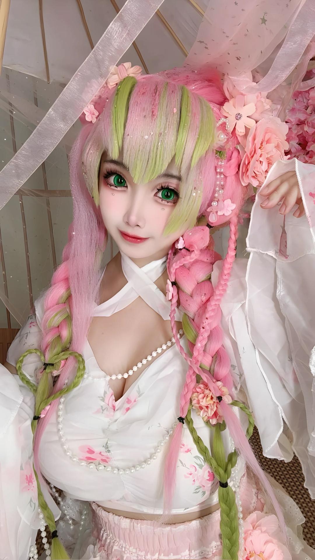 [cosplay] Xiangcao Naimiao - ชุดภาพ Demon Slayer Mitsuri Kanroji deluxe cosplay 204P71V