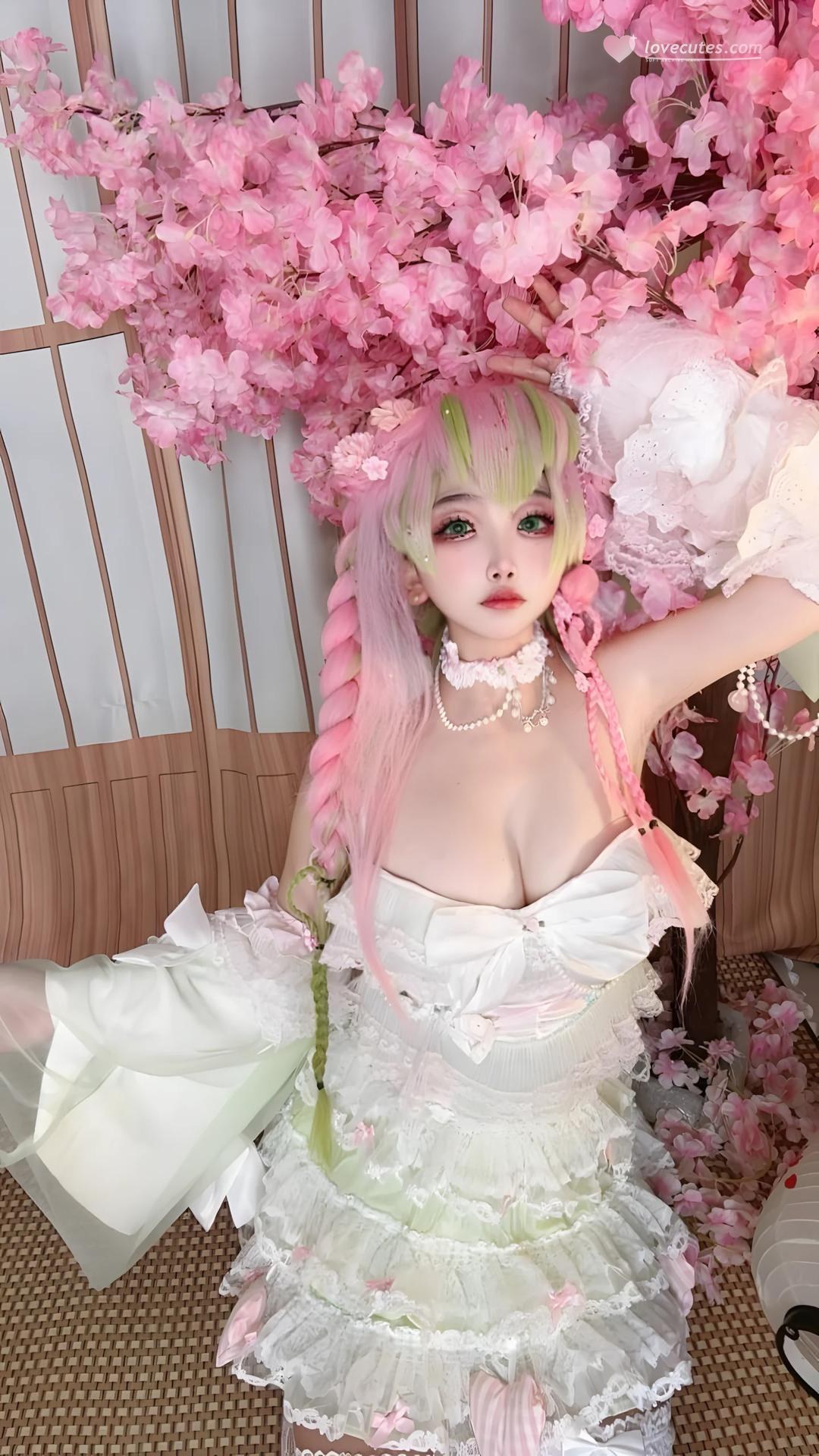 [cosplay] Xiangcao Naimiao - ชุดภาพ Demon Slayer Mitsuri Kanroji deluxe cosplay 204P71V