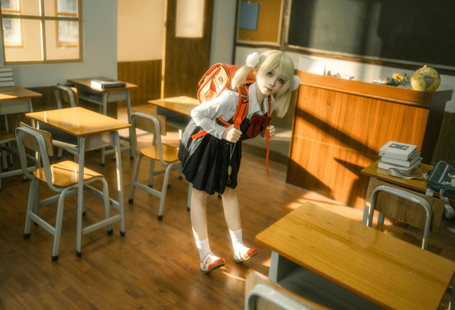 [Cosplay] Bangni Boni - MissKON coser cosplay, white stockings, bikini, leg-focused poses 87P