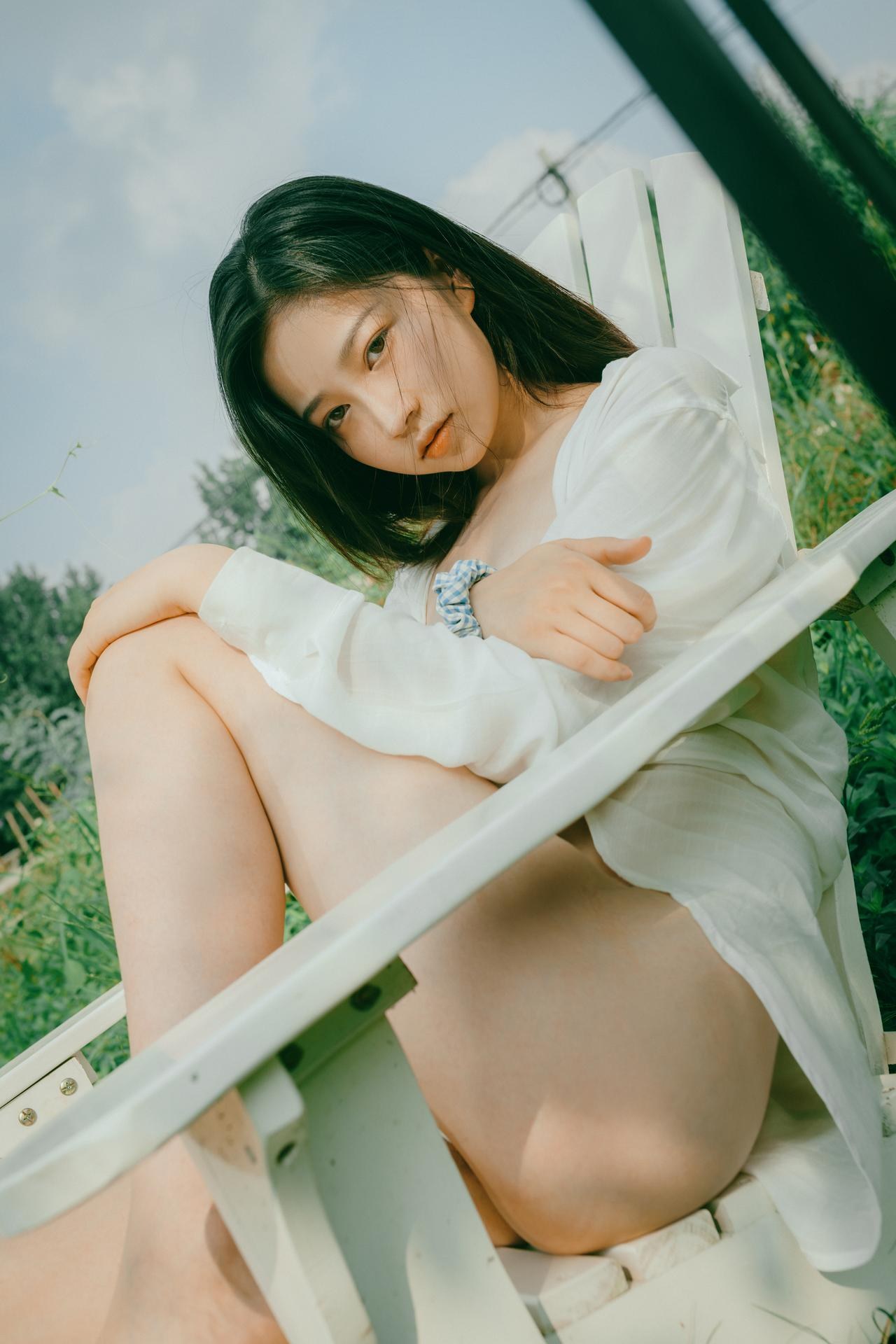 [Photo Set] Nnian - MissKON coser leg-focused poses 40P