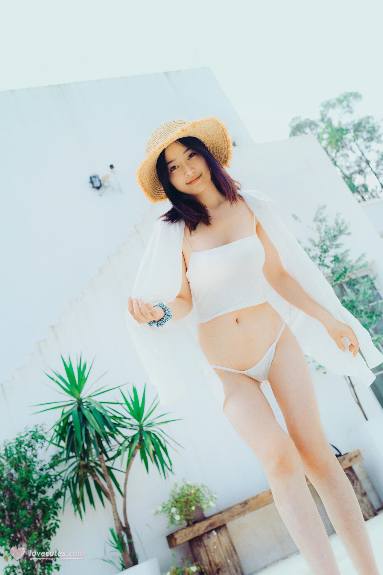 [寫真] 年年Nnian - 夏至：夏日戶外白裙 清新美腿寫真 40P