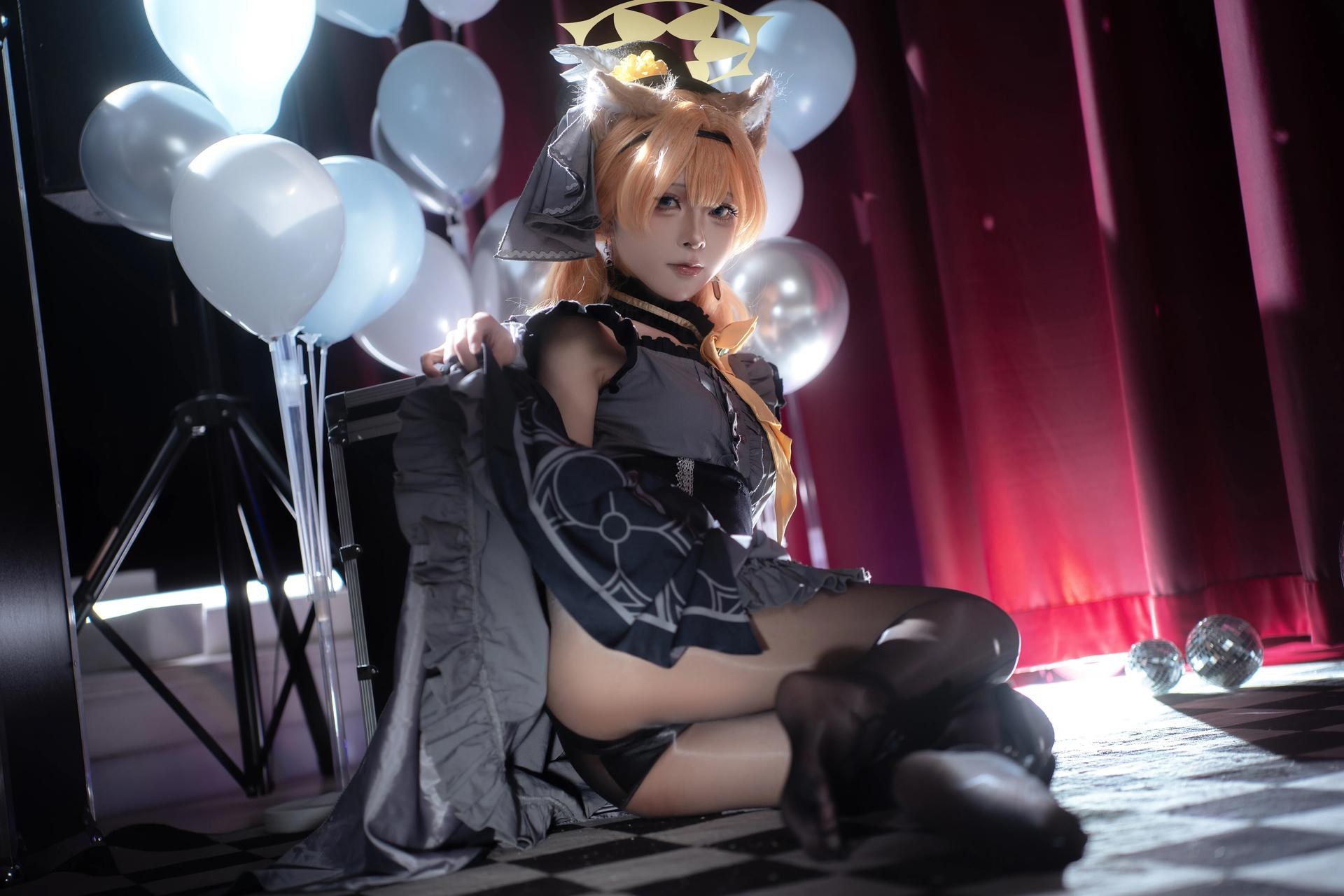 [Cosplay] Vector Fish bộ ảnh cosplay, black stockings, leg-focused poses 40P