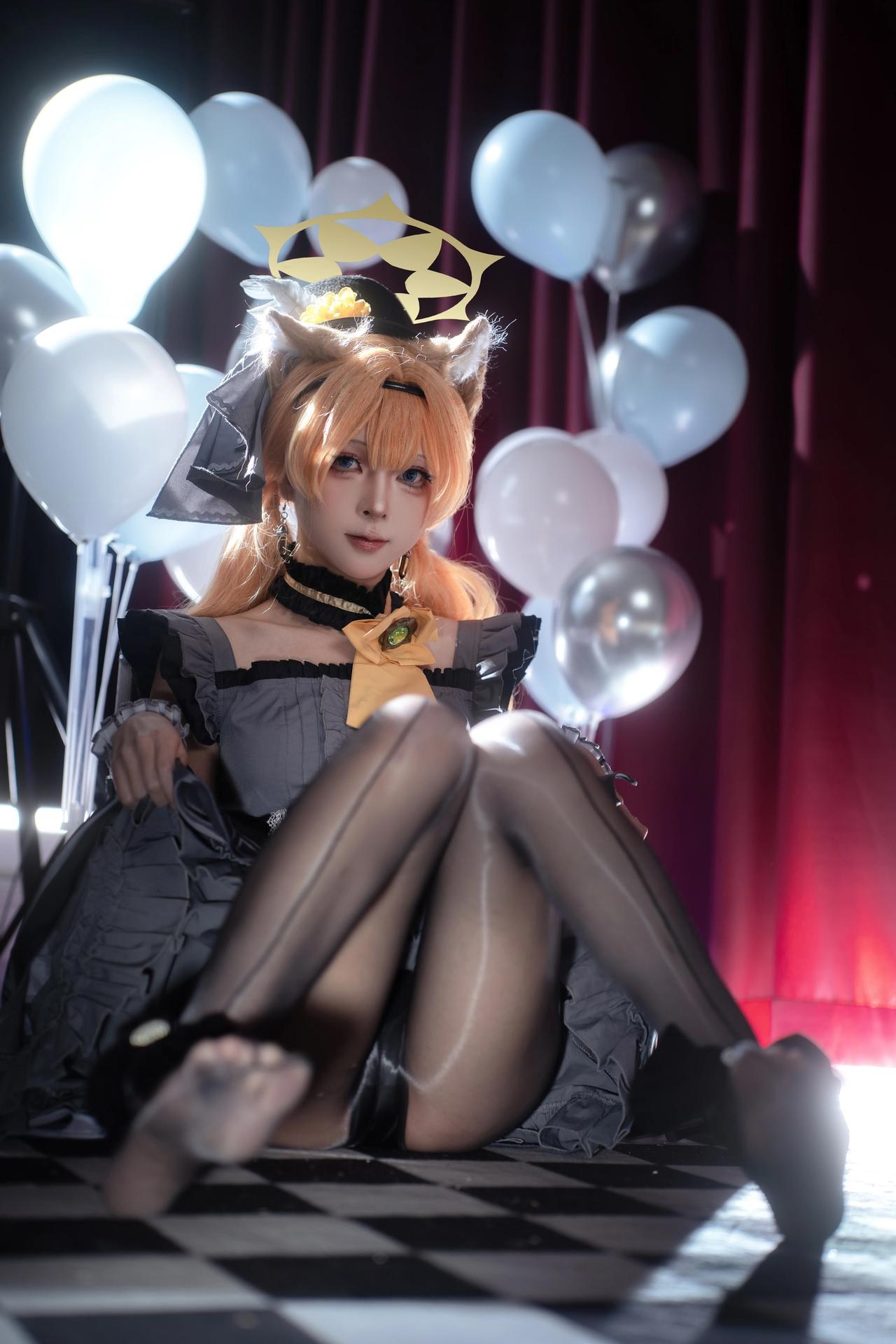 [Cosplay] Vector Fish bộ ảnh cosplay, black stockings, leg-focused poses 40P