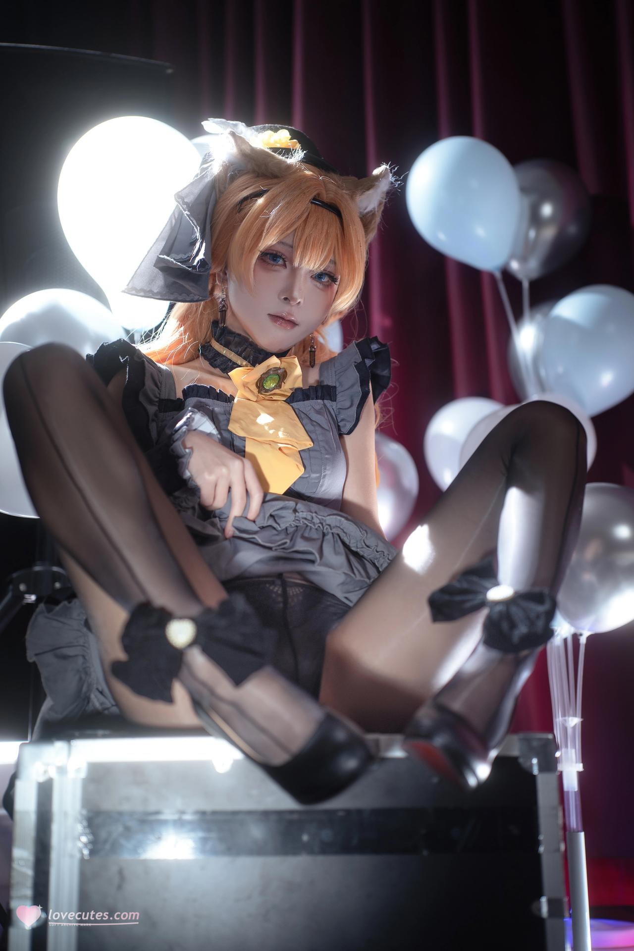 [cosplay] 矢量鱼 - 蔚藍档案 伊落玛丽偶像：偶像禮服黑絲 舞台美腿還原 40P