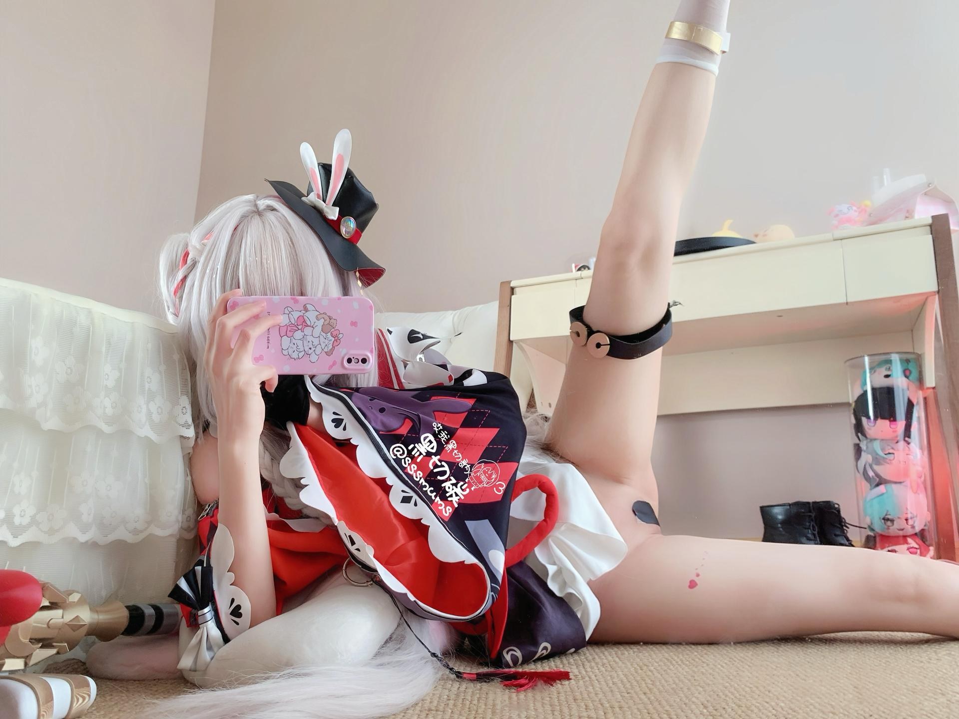 [Cosplay] Cookie Soft Fufu bộ ảnh cosplay, leg-focused poses, video extras 34P7V