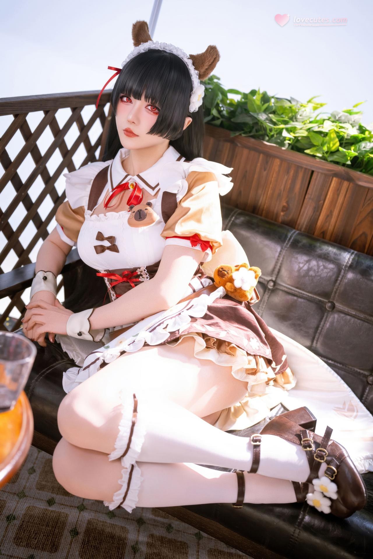 [cosplay] 星之迟迟Hoshilily - 鳴潮 千咲·聯動咖啡女僕：咖啡女僕紅白造型 美腿還原 42P