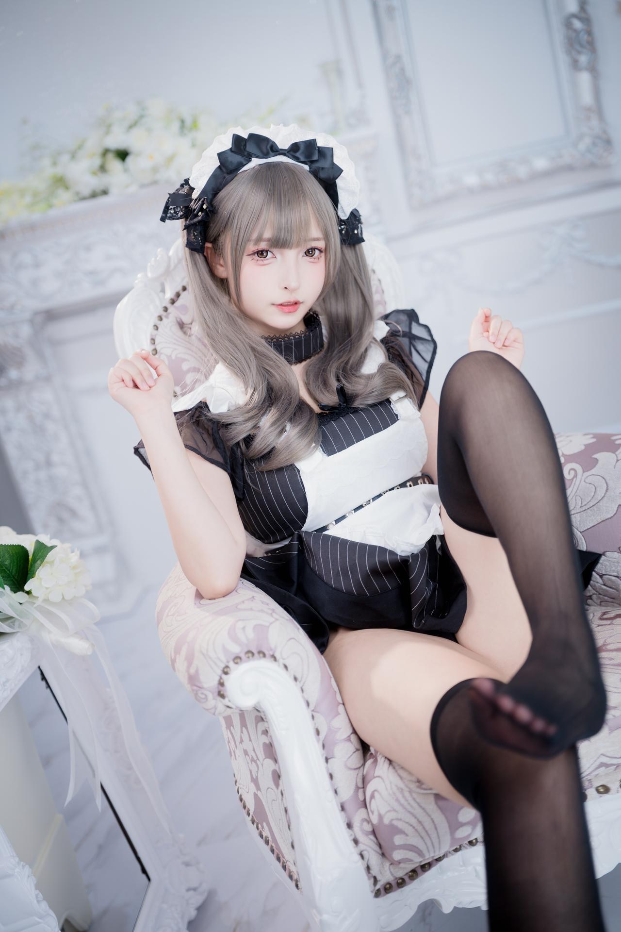 [Private Room] Kagurazaka Mafuyu - MissKON coser private-room photos, maid, black stockings, lingerie 75P2V