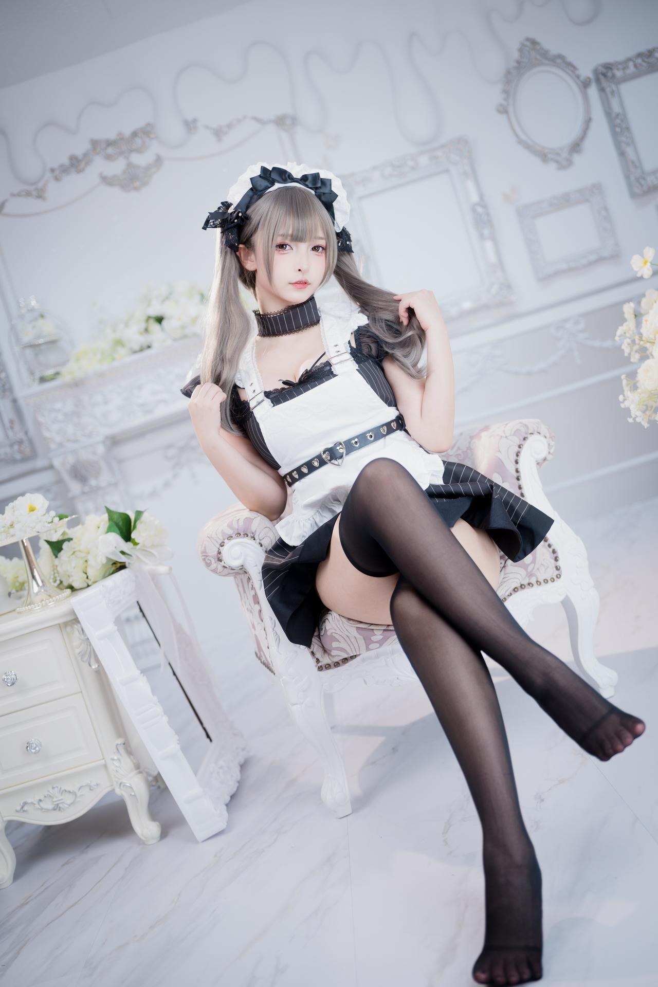 [Private Room] Kagurazaka Mafuyu - MissKON coser private-room photos, maid, black stockings, lingerie 75P2V