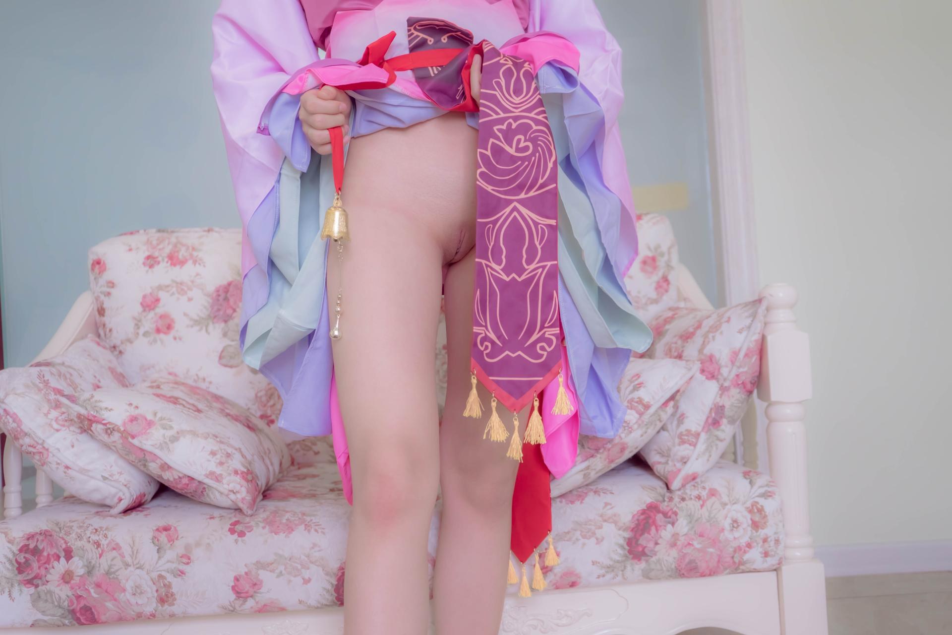 [cosplay] 少女映画 - 狐妖小红娘-涂山红红：露穴翘臀蕾丝内衣大尺度角色还原 81P