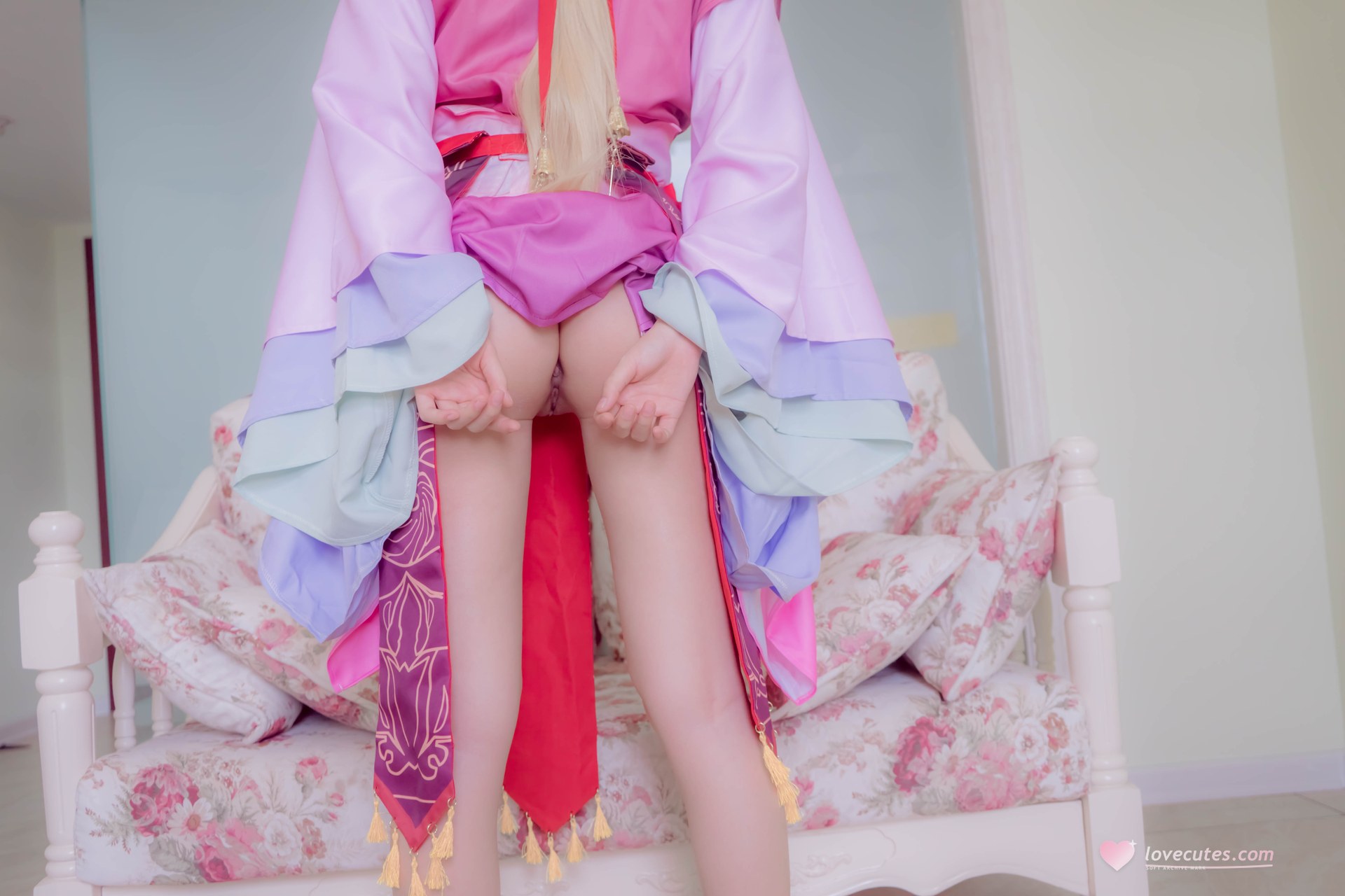 [cosplay] 少女映画 - 狐妖小红娘-涂山红红：露穴翘臀蕾丝内衣大尺度角色还原 81P