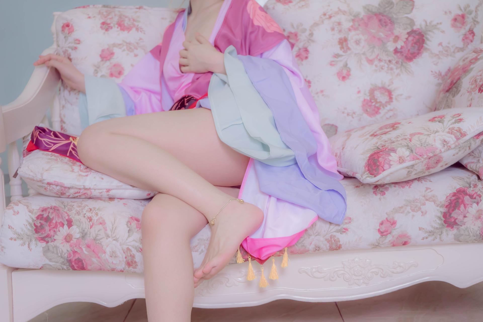 [คอสเพลย์] Shaonvyinghua - Tushan Honghong ชุดชั้นในลูกไม้เซ็ตผู้ใหญ่ 81P