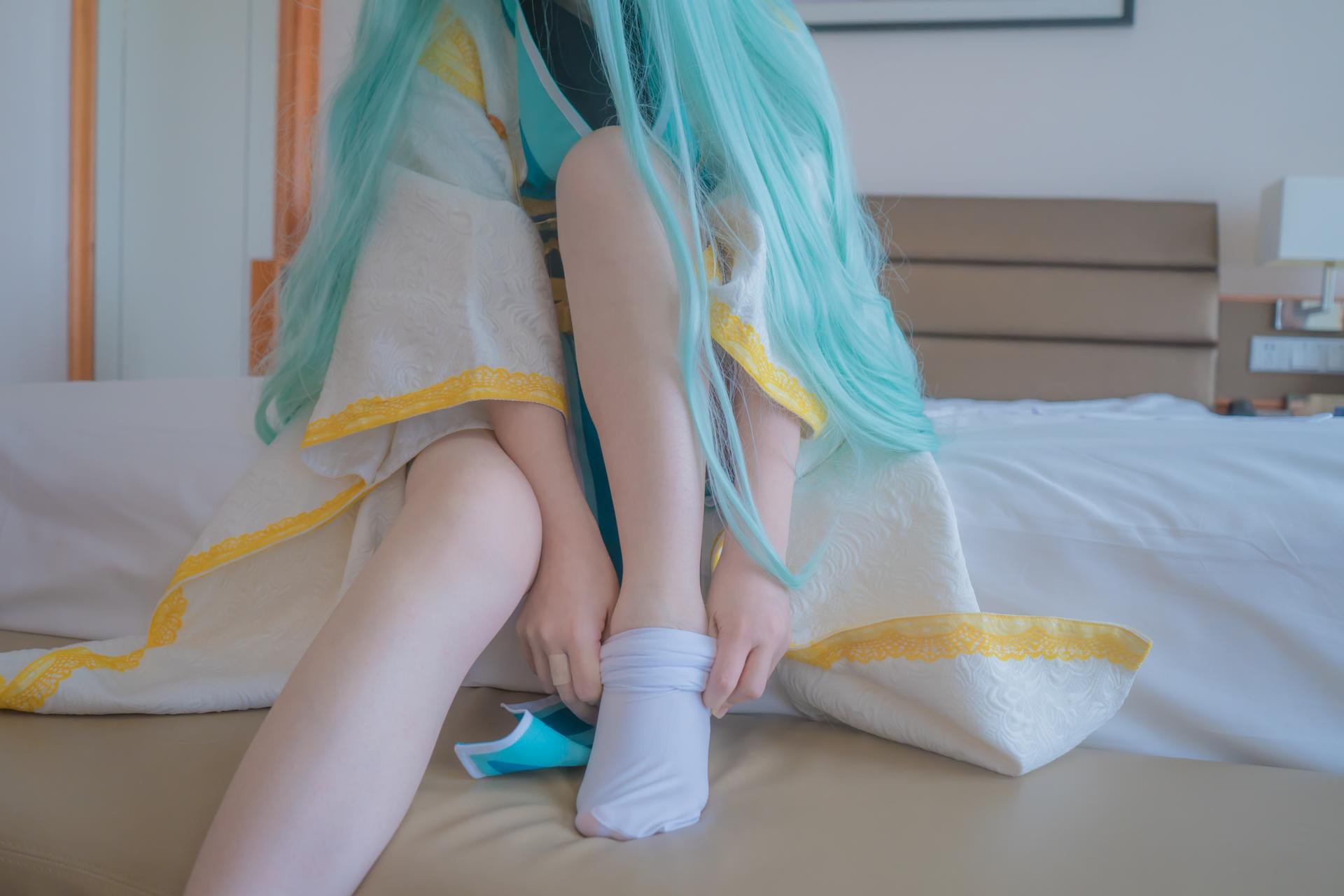 [cosplay] 少女映画 - 清姬：翘臀白虎露穴大尺度角色还原 88P1V