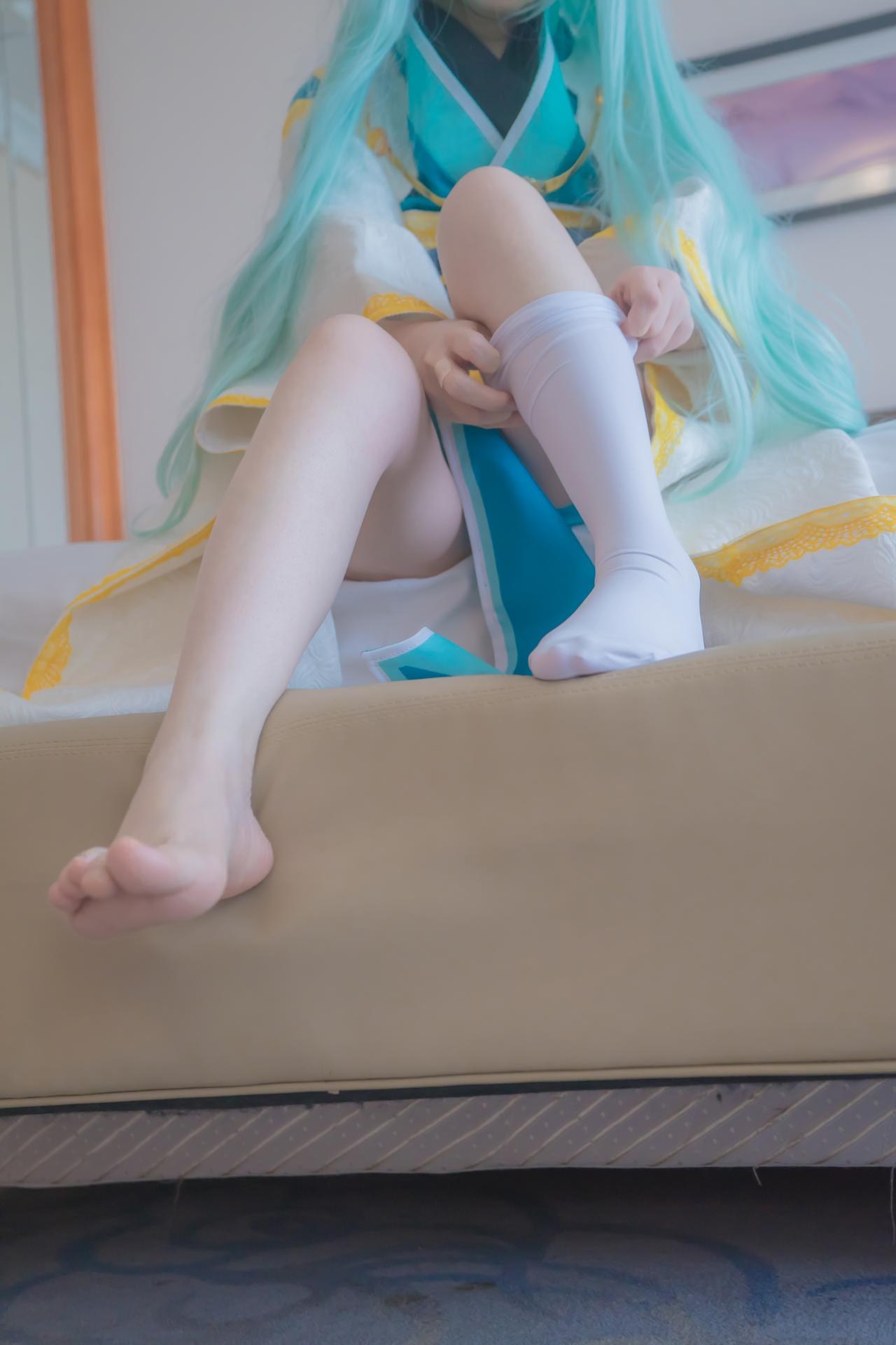 [cosplay] 少女映画 - 清姬：翘臀白虎露穴大尺度角色还原 88P1V