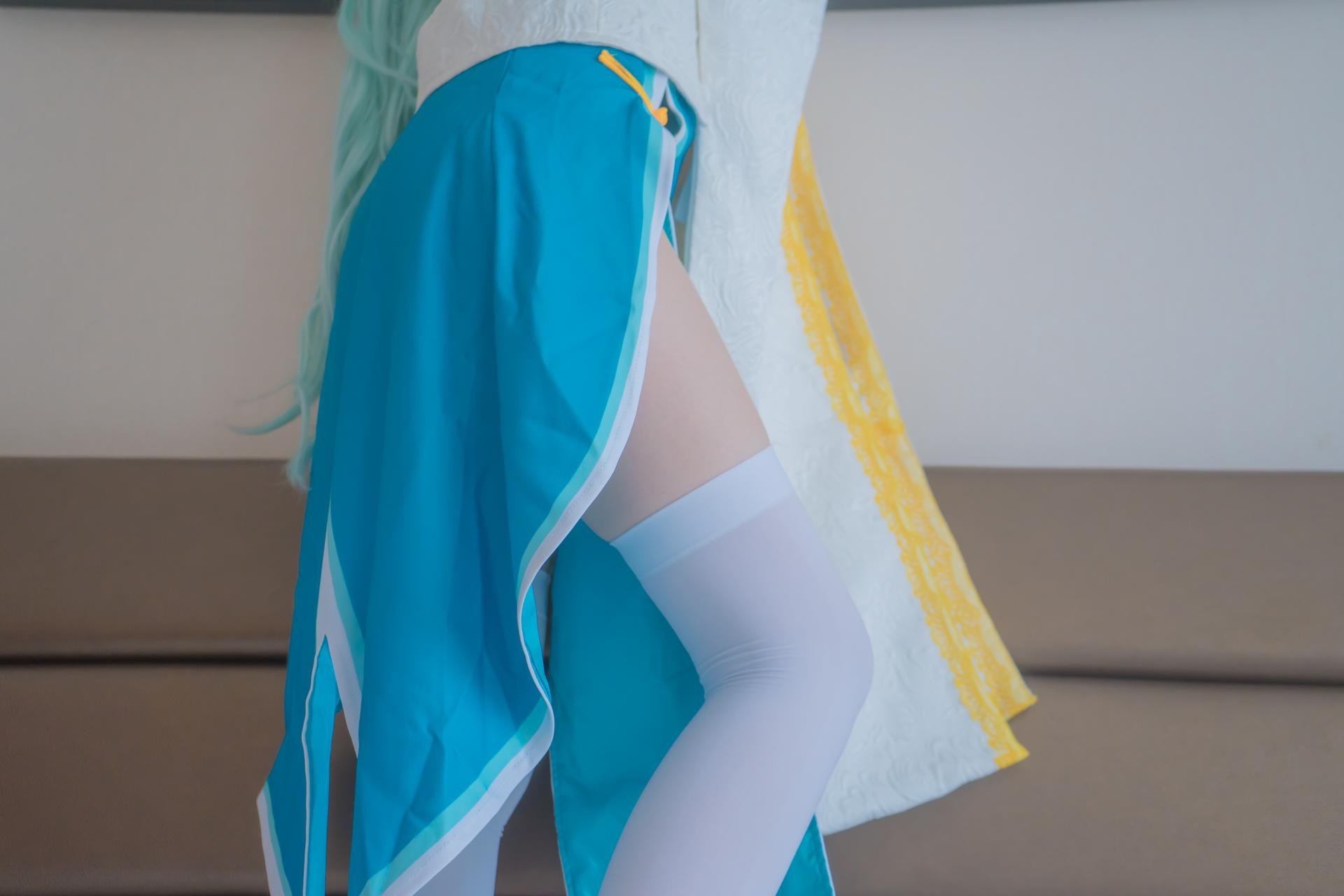 [Cosplay] Shaonvyinghua - Kiyohime White Stockings Lingerie Adult Character Set 88P1V