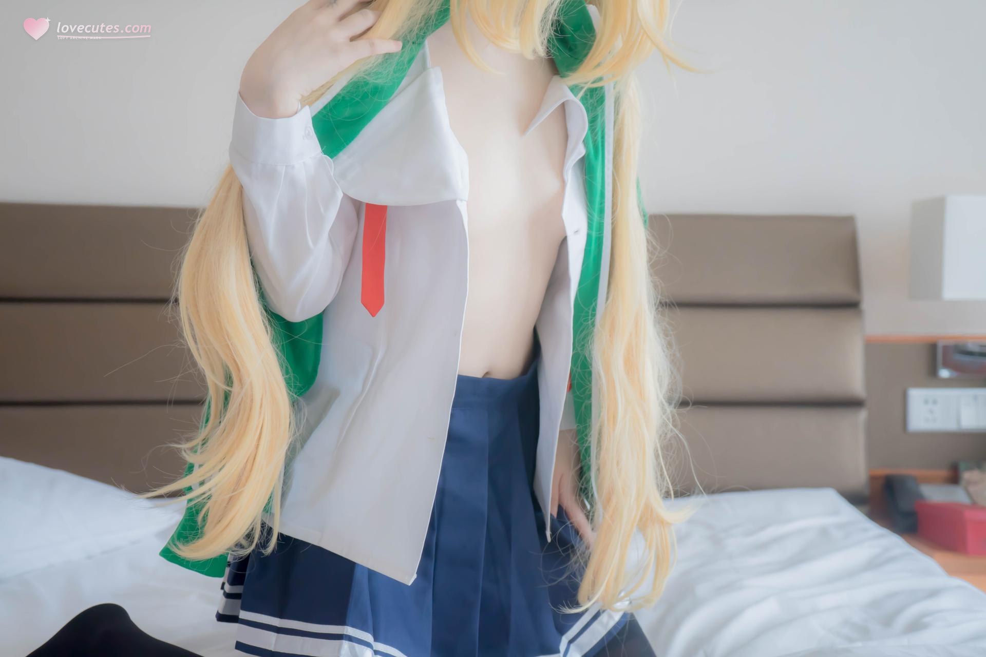 [cosplay] 少女映畫 - 澤村·斯潘塞·英梨梨：翹臀學生裝黑絲大尺度角色還原 93P