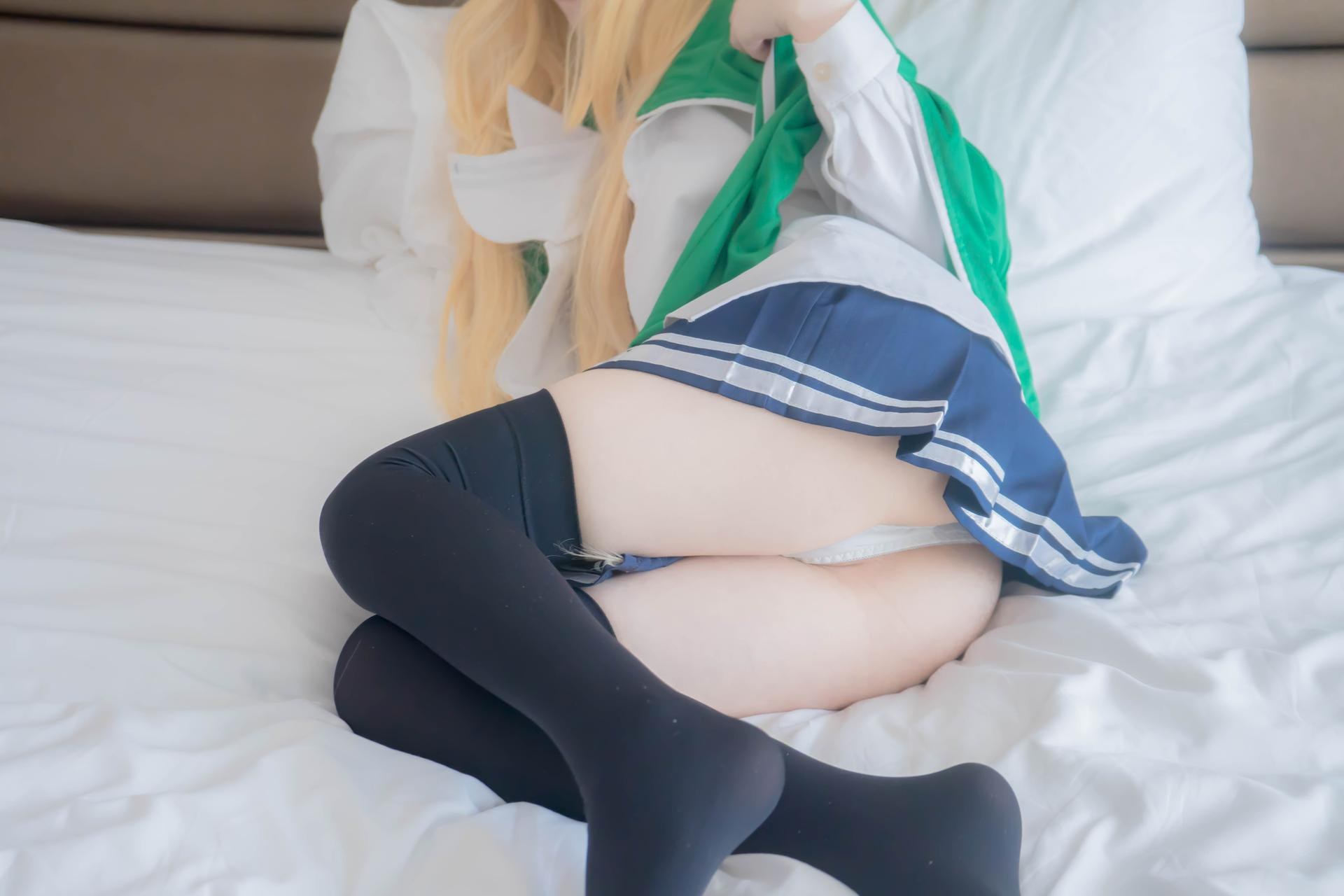 [cosplay] 少女映画 - 泽村·斯潘塞·英梨梨：翘臀学生装黑丝大尺度角色还原 93P