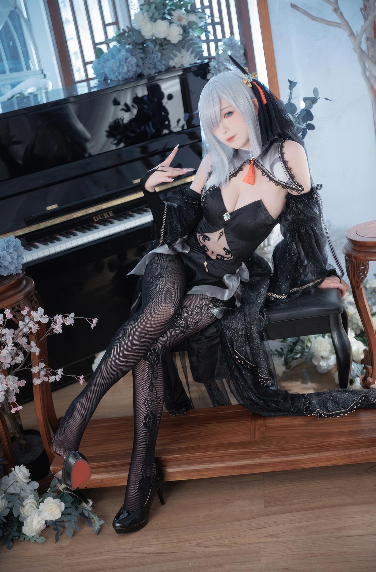 [Cosplay] Feng Jiangjiang v - Adult Real-Person Photo Pack 20P