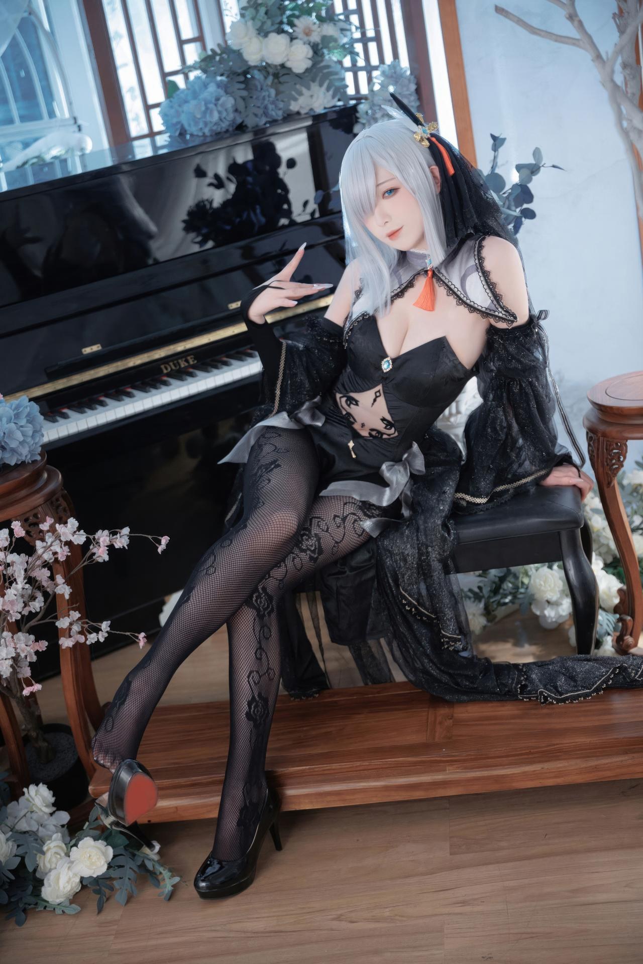 [Cosplay] Feng Jiangjiang v - Adult Real-Person Photo Pack 20P