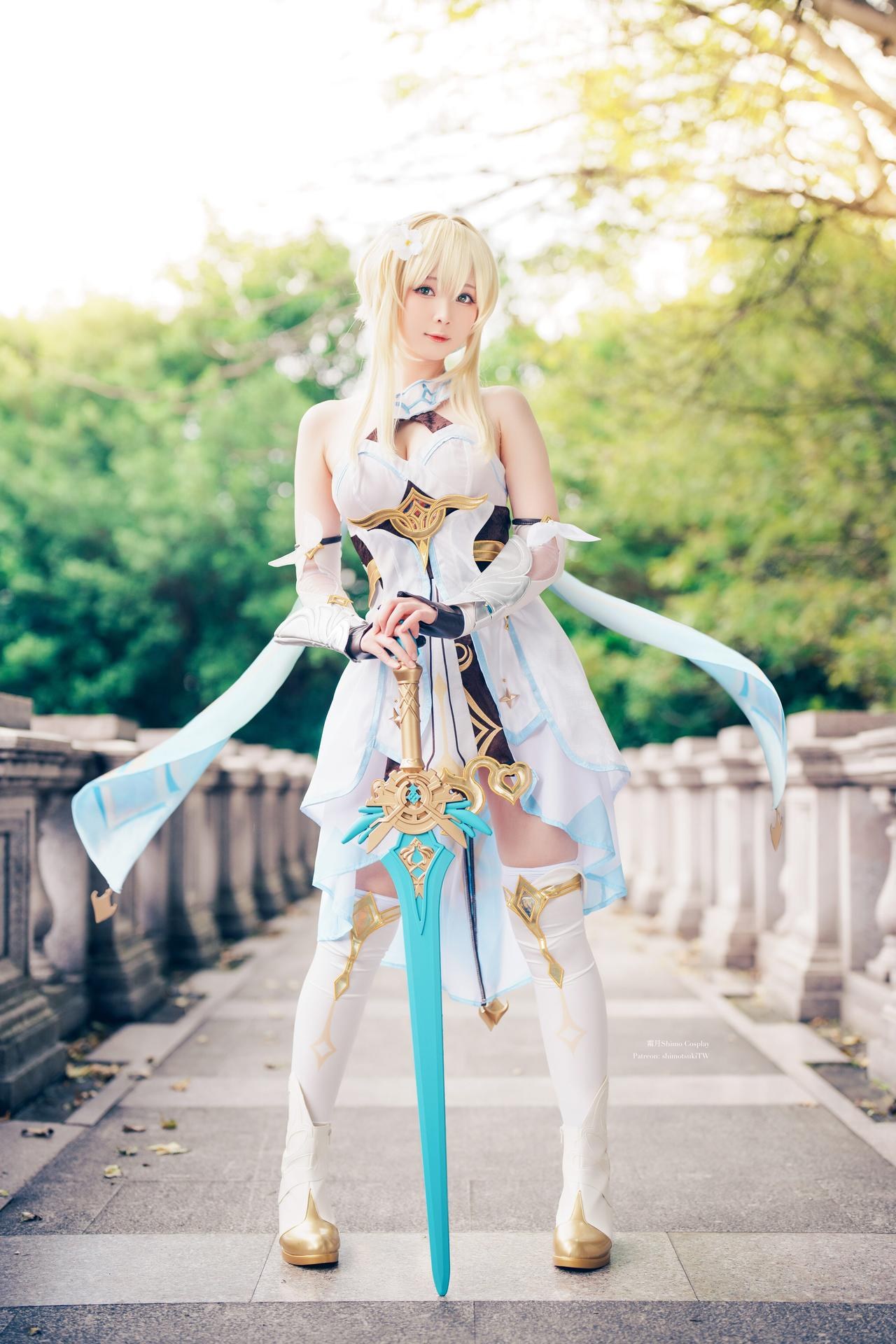 [cosplay] 霜月shimo - 原神 荧：旅行者服装美腿角色还原 18P