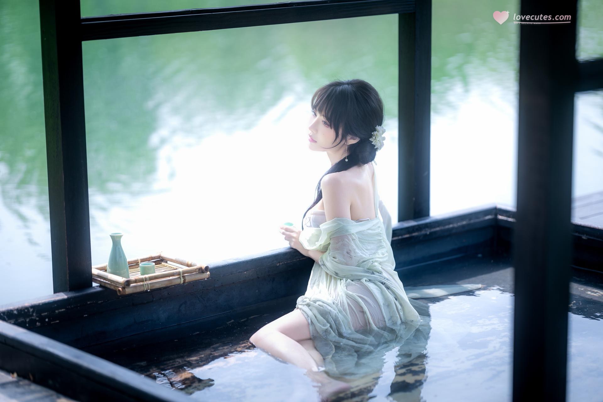 [写真] Shika小鹿鹿 - 江南水色：古风水色湿身美腿写真 65P3V