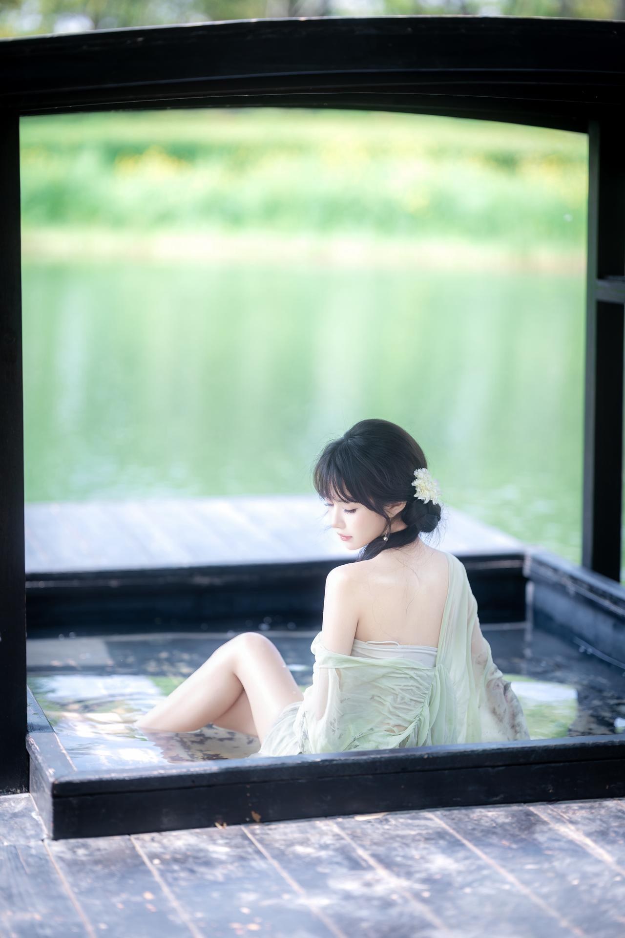 [寫真] Shika小鹿鹿 - 江南水色：古風水色濕身美腿寫真 65P3V