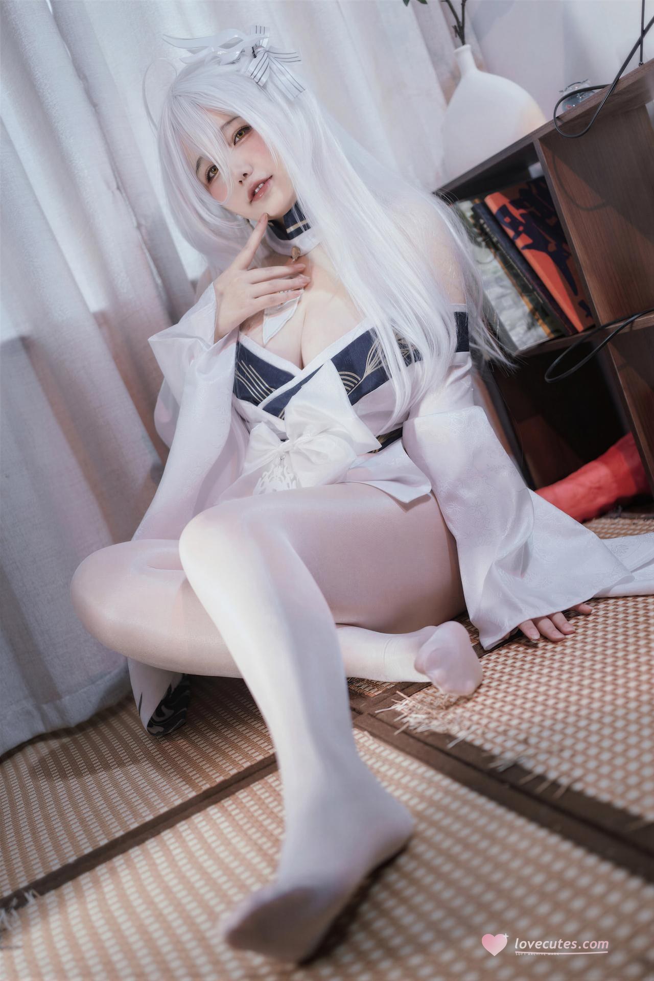 [cosplay] 阿半今天很开心 - 碧蓝航线 白凤和服：和服白丝角色还原 60P1V