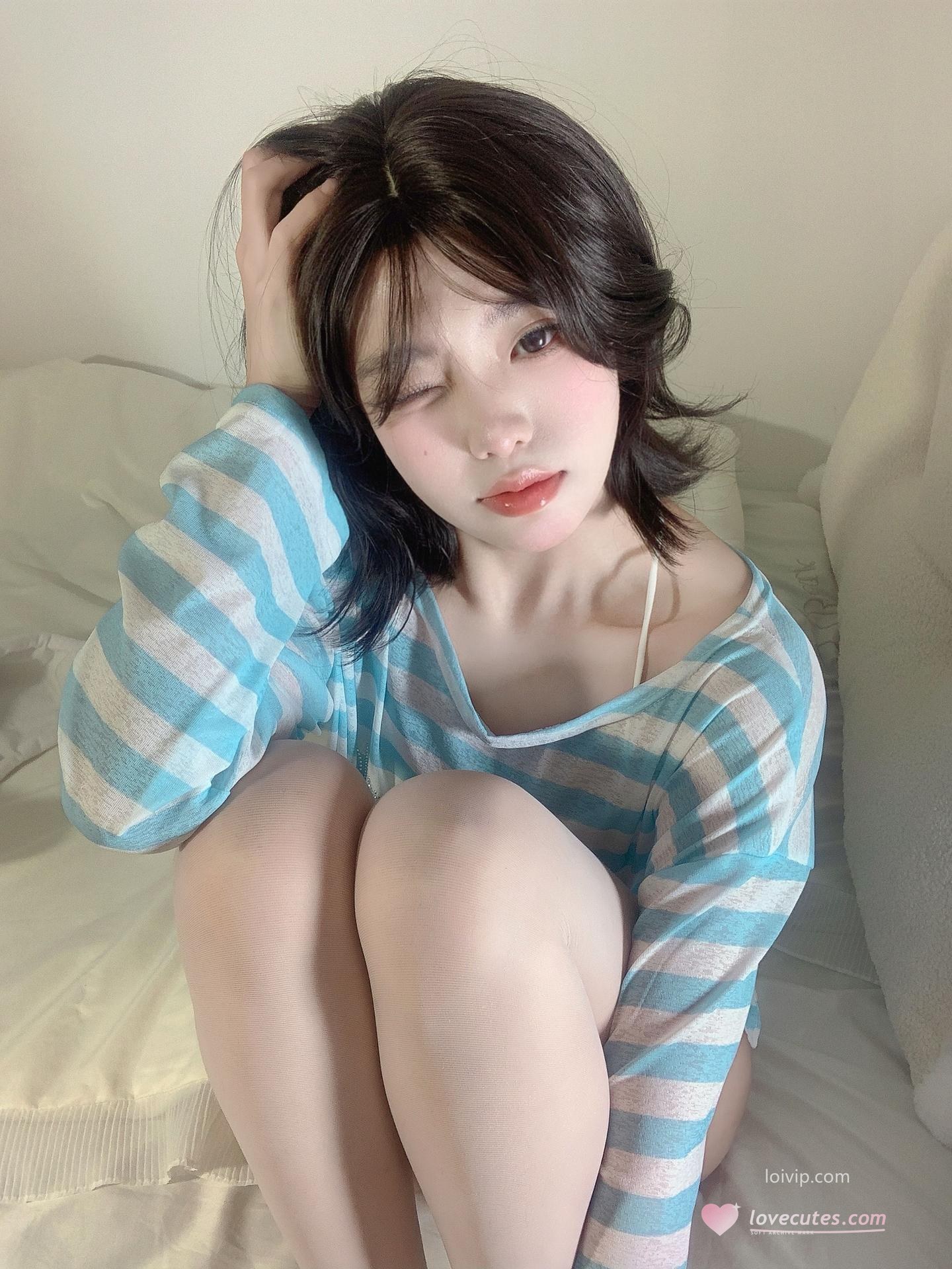 [私房] 你的真真u - 居家女友：居家女友感私房 99P1V