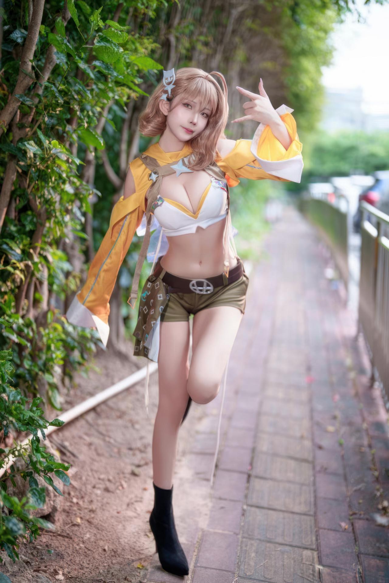 [Cosplay] Baozou Mozi aa - Super Star bộ ảnh cosplay 23P
