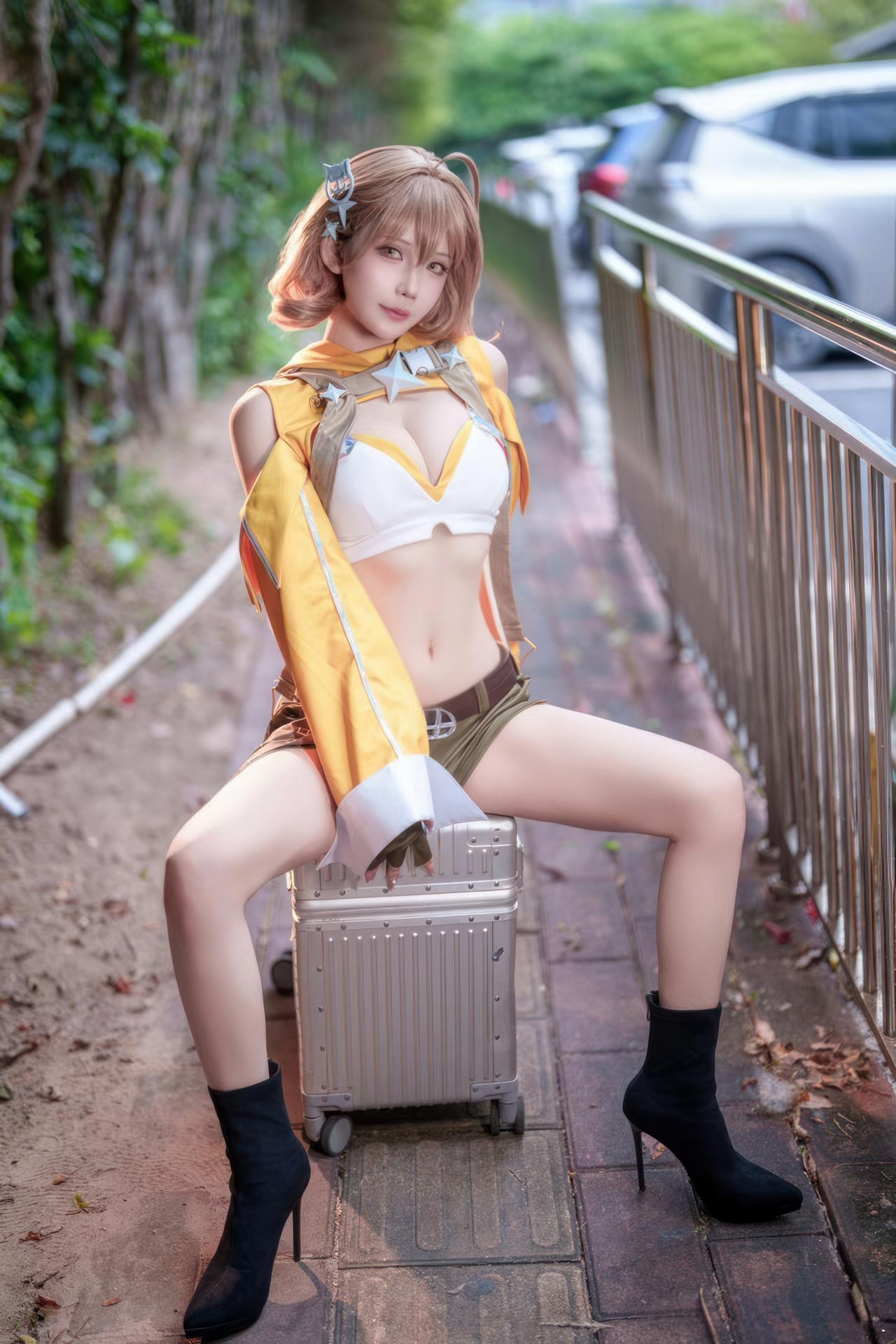 [Cosplay] Baozou Mozi aa - Super Star bộ ảnh cosplay 23P