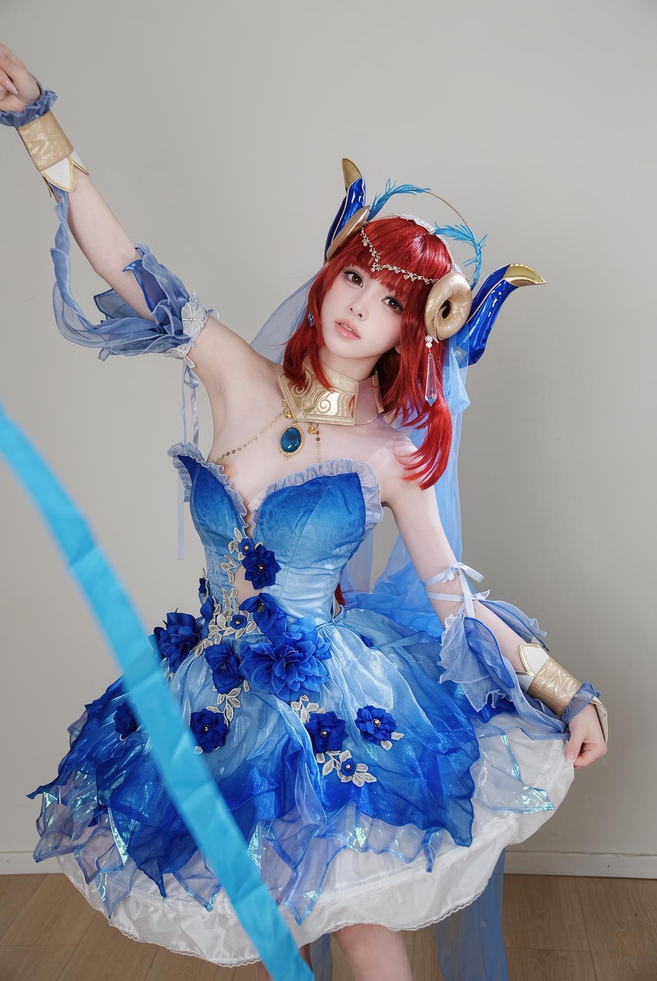 [cosplay] 饼饼大王 - 原神 妮露：芭蕾舞芭蕾舞游戏角色美腿 22P4V