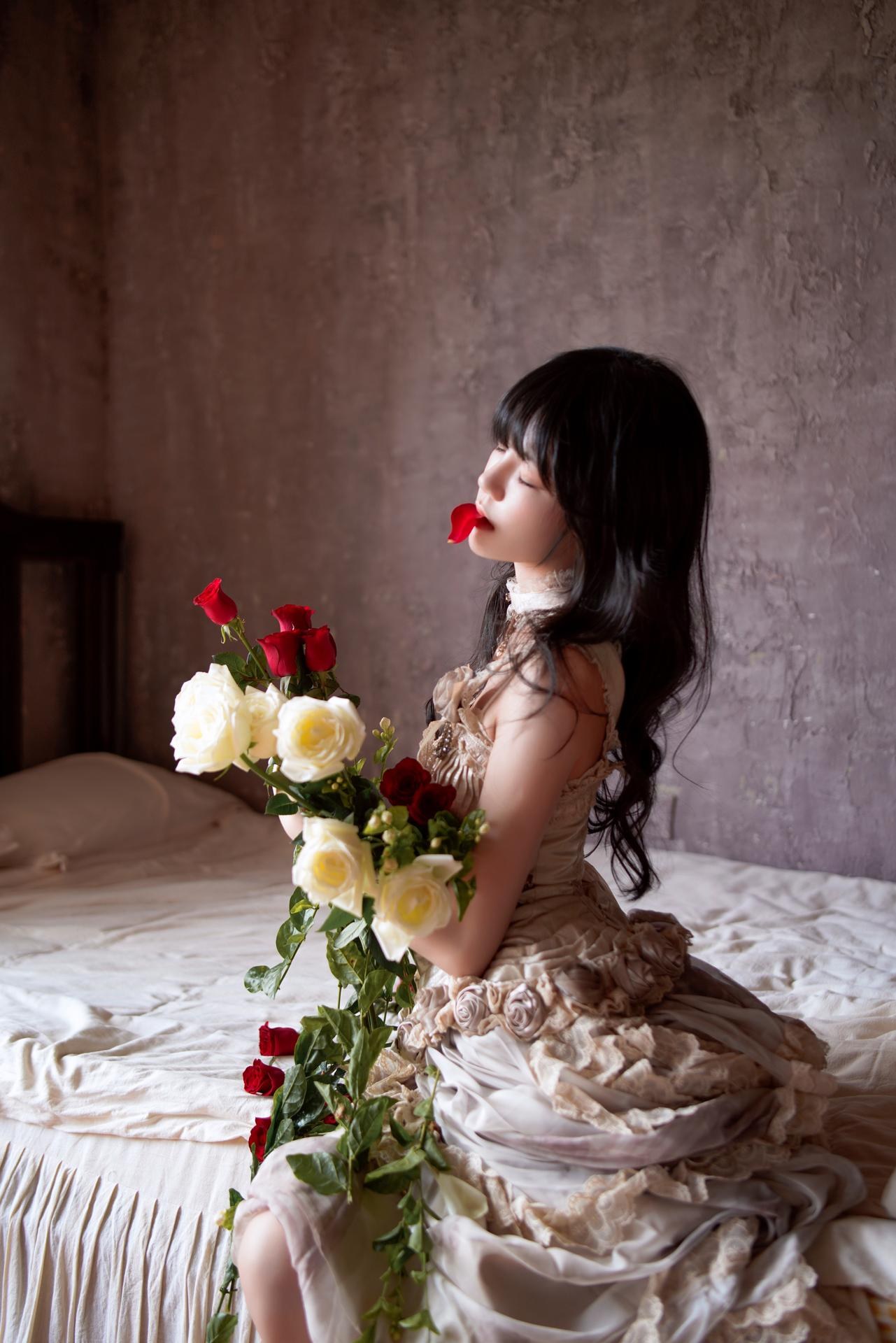 [photo set] Sakurato Miao - Glass Rose 코스프레 화보 11P