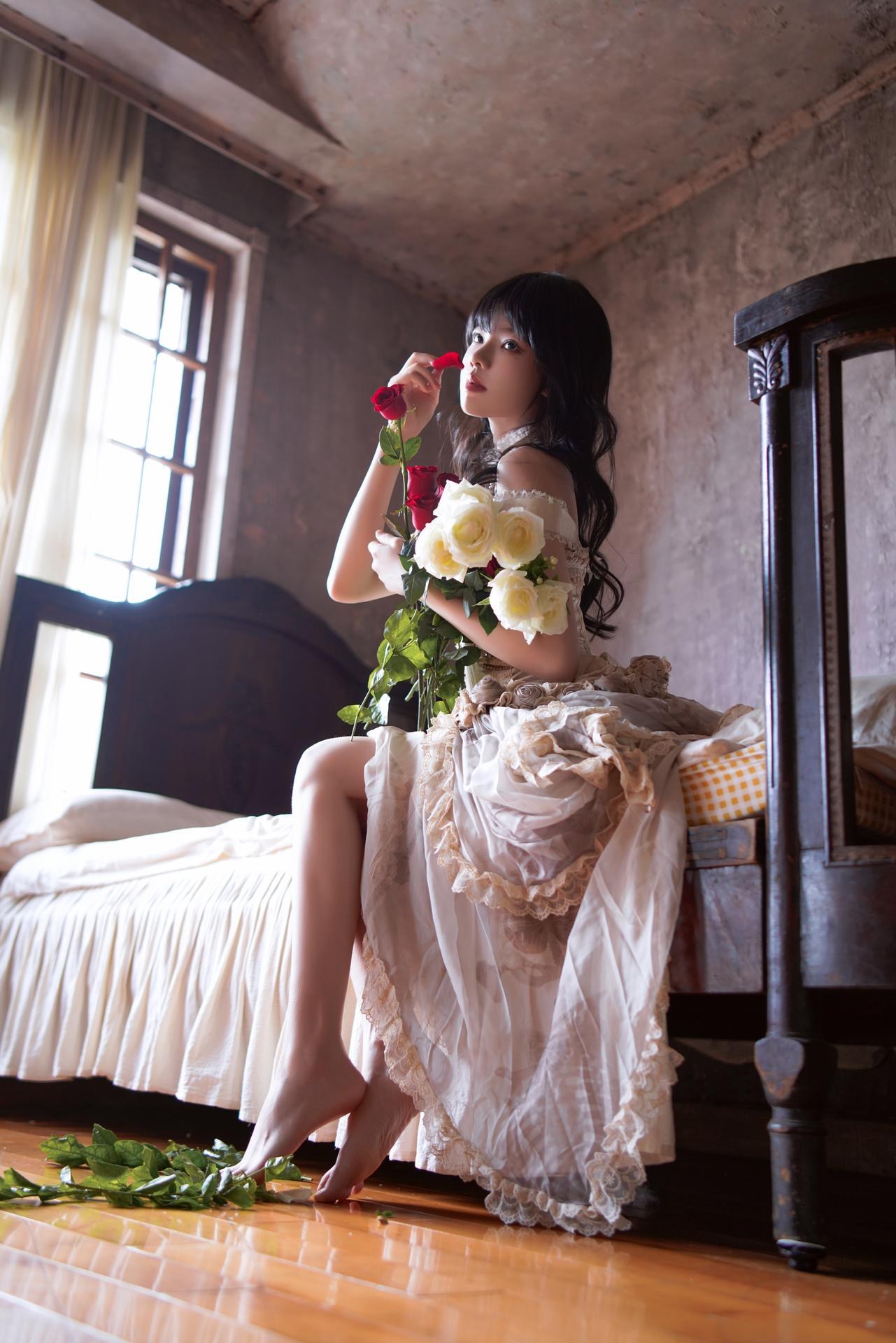 [photo set] Sakurato Miao - Glass Rose 코스프레 화보 11P