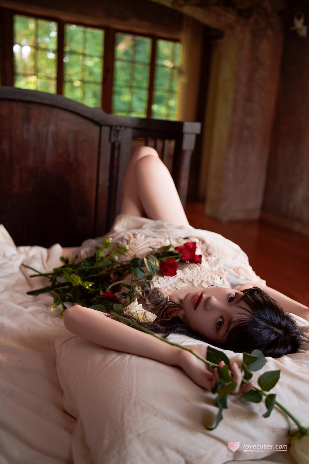 [photo set] Sakurato Miao - Glass Rose 코스프레 화보 11P