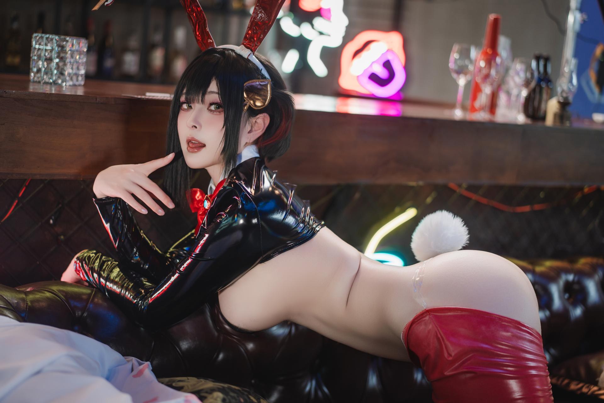 [Cosplay] Natsuko Xiaxiazi - NIKKE Rouge Reverse Bunny Cosplay Photo Set 63P