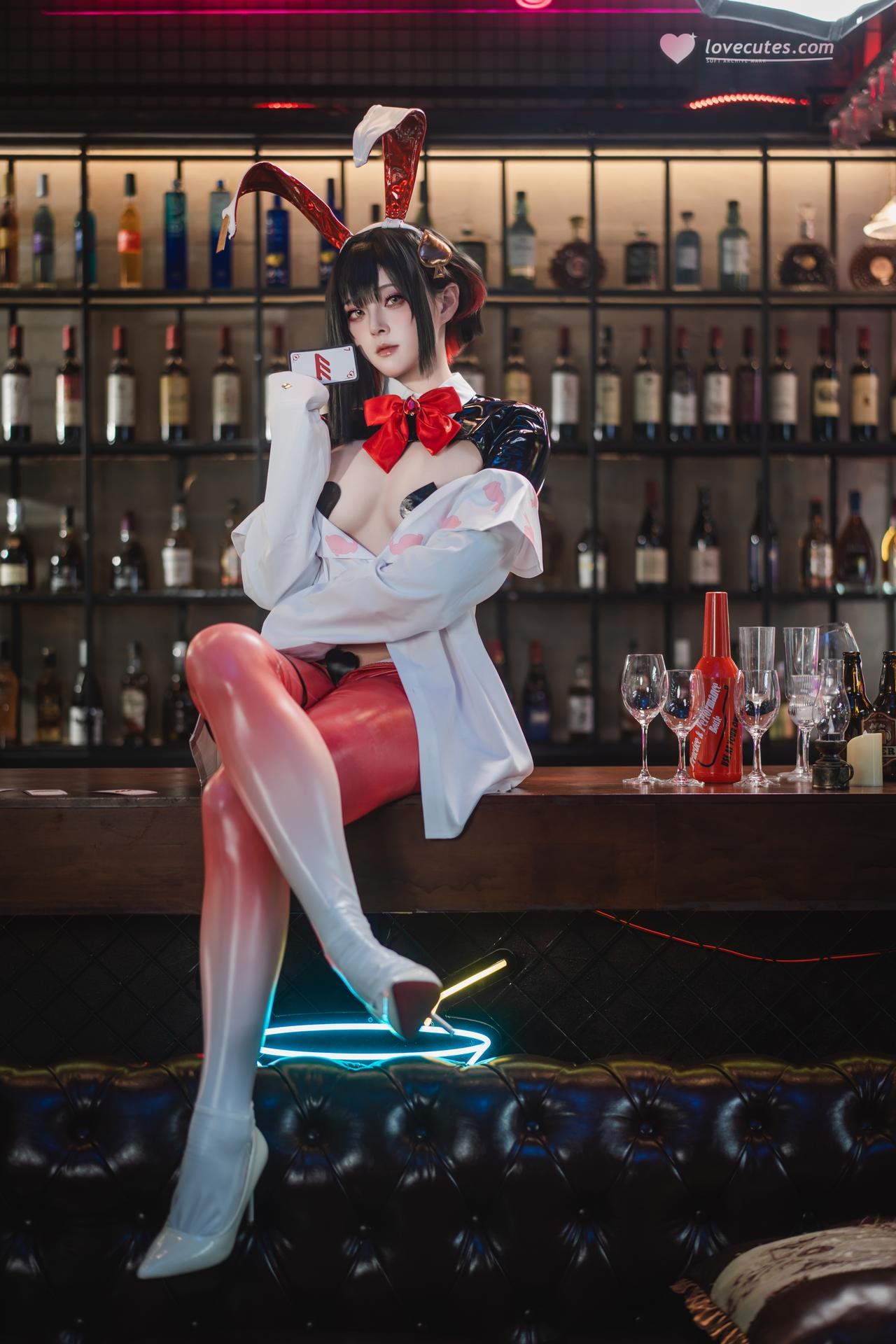 [Cosplay] Natsuko Xiaxiazi - NIKKE Rouge Reverse Bunny Cosplay Photo Set 63P