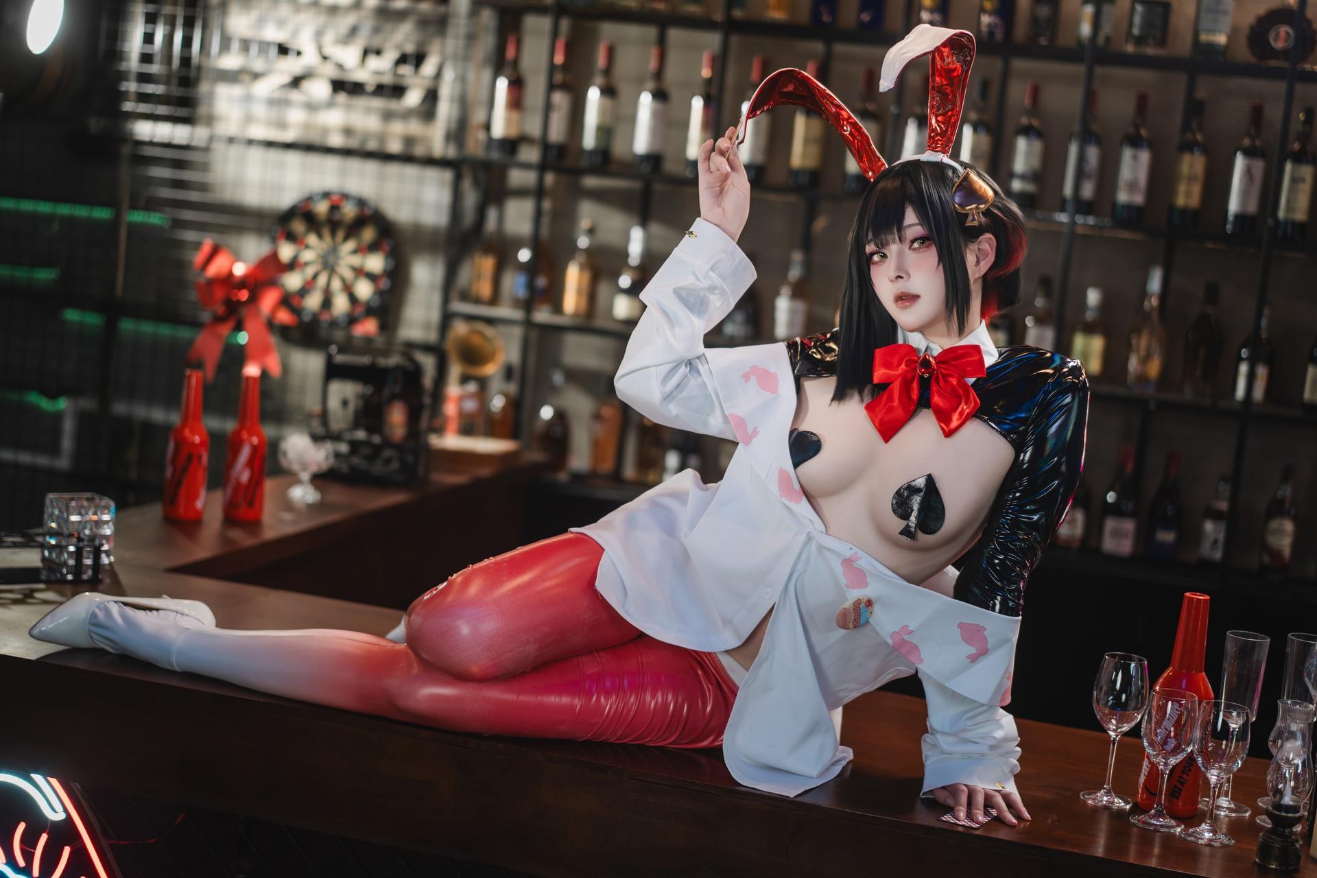 [Cosplay] Natsuko Xiaxiazi - NIKKE Rouge Reverse Bunny Cosplay Photo Set 63P