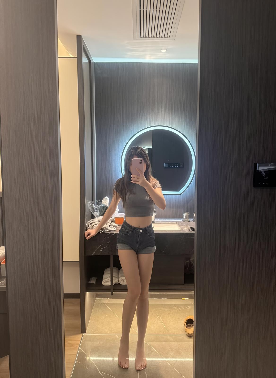 [Private Room] Zhishitu - Contrast Subscription Hotel Leg Shoot 103P3V
