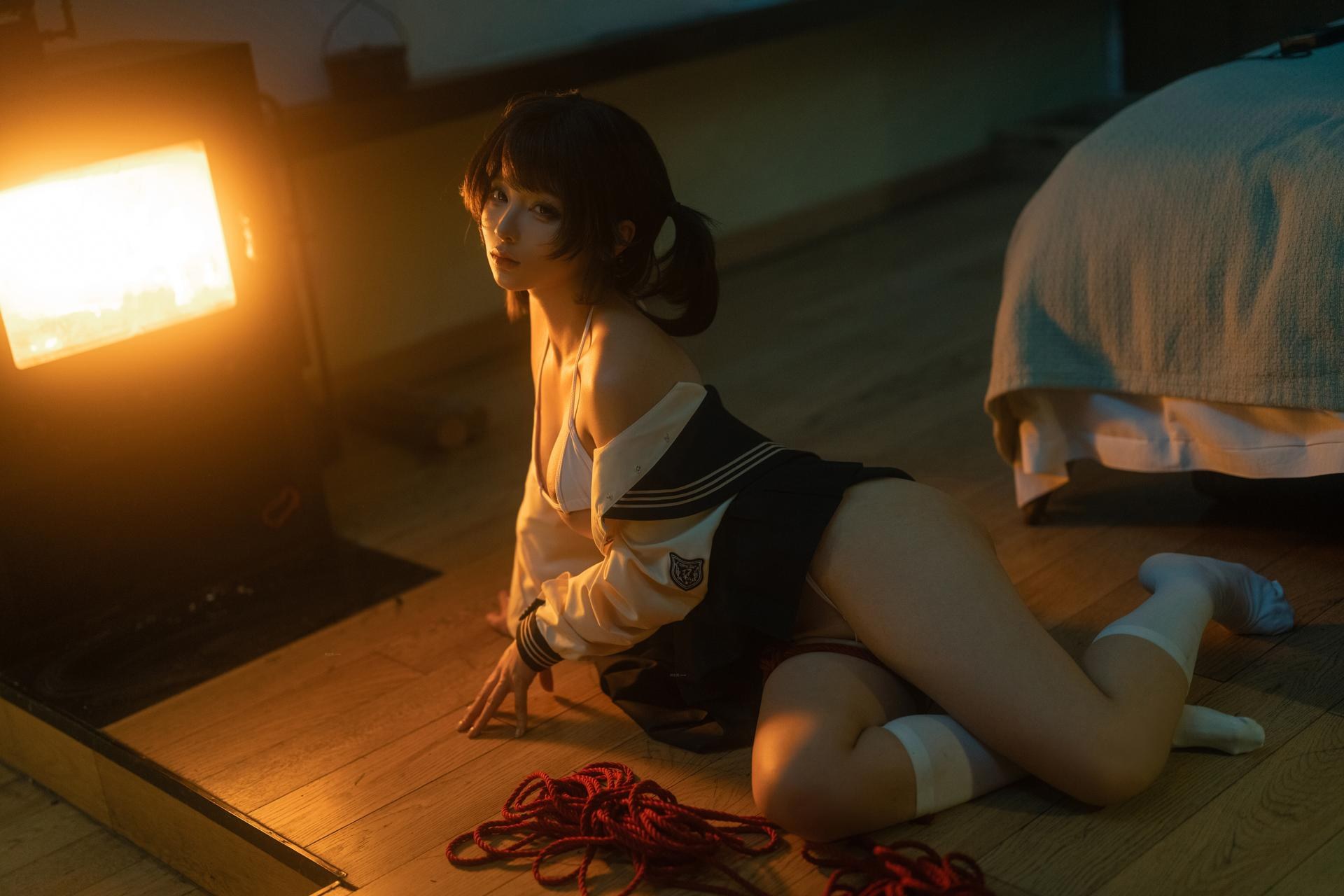 [寫真] 蠢沫沫 - 火：美腿大尺度寫真 20P