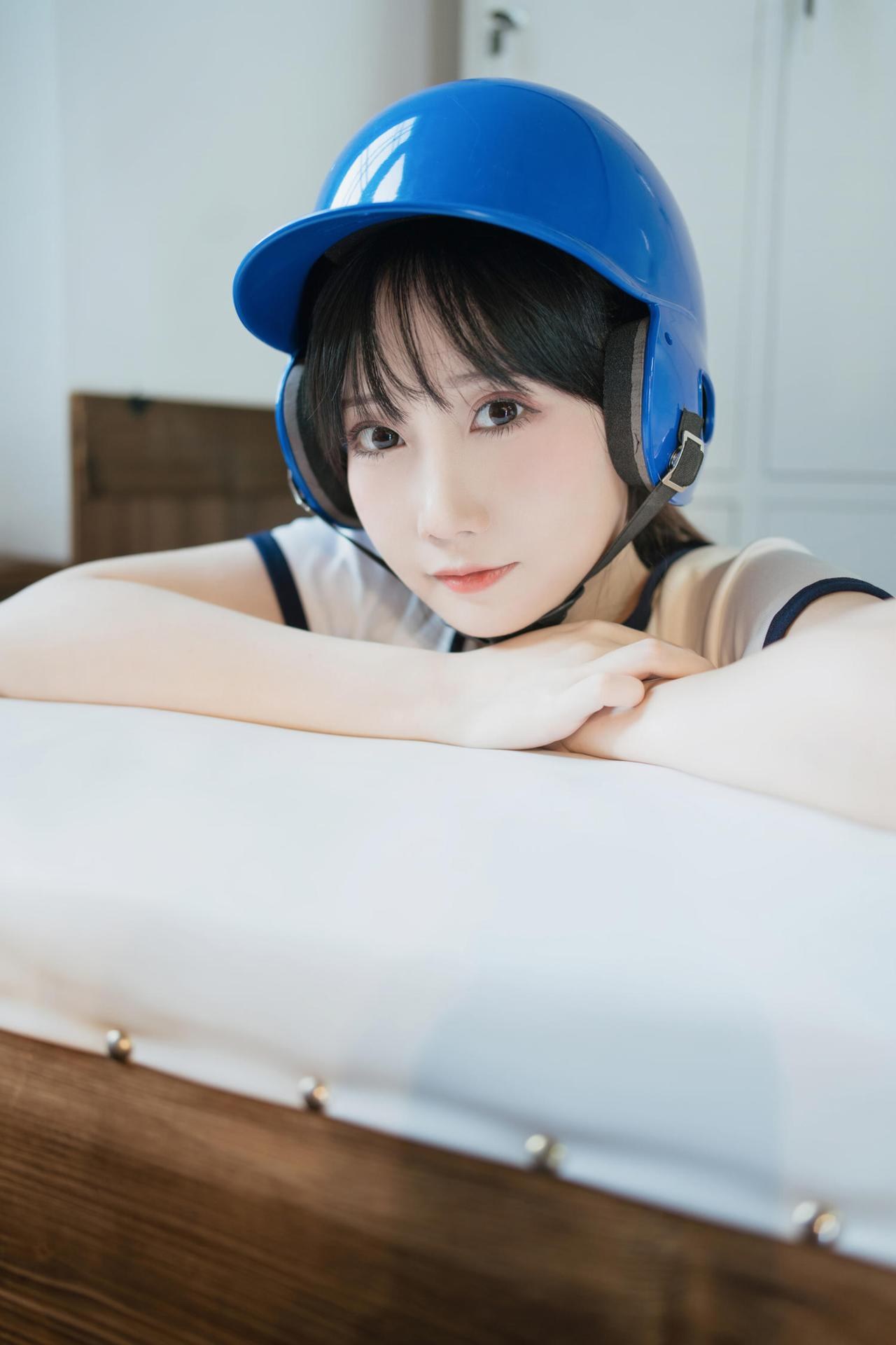 [寫真] 焖焖碳 - 体操服：美腿大尺度寫真 30P