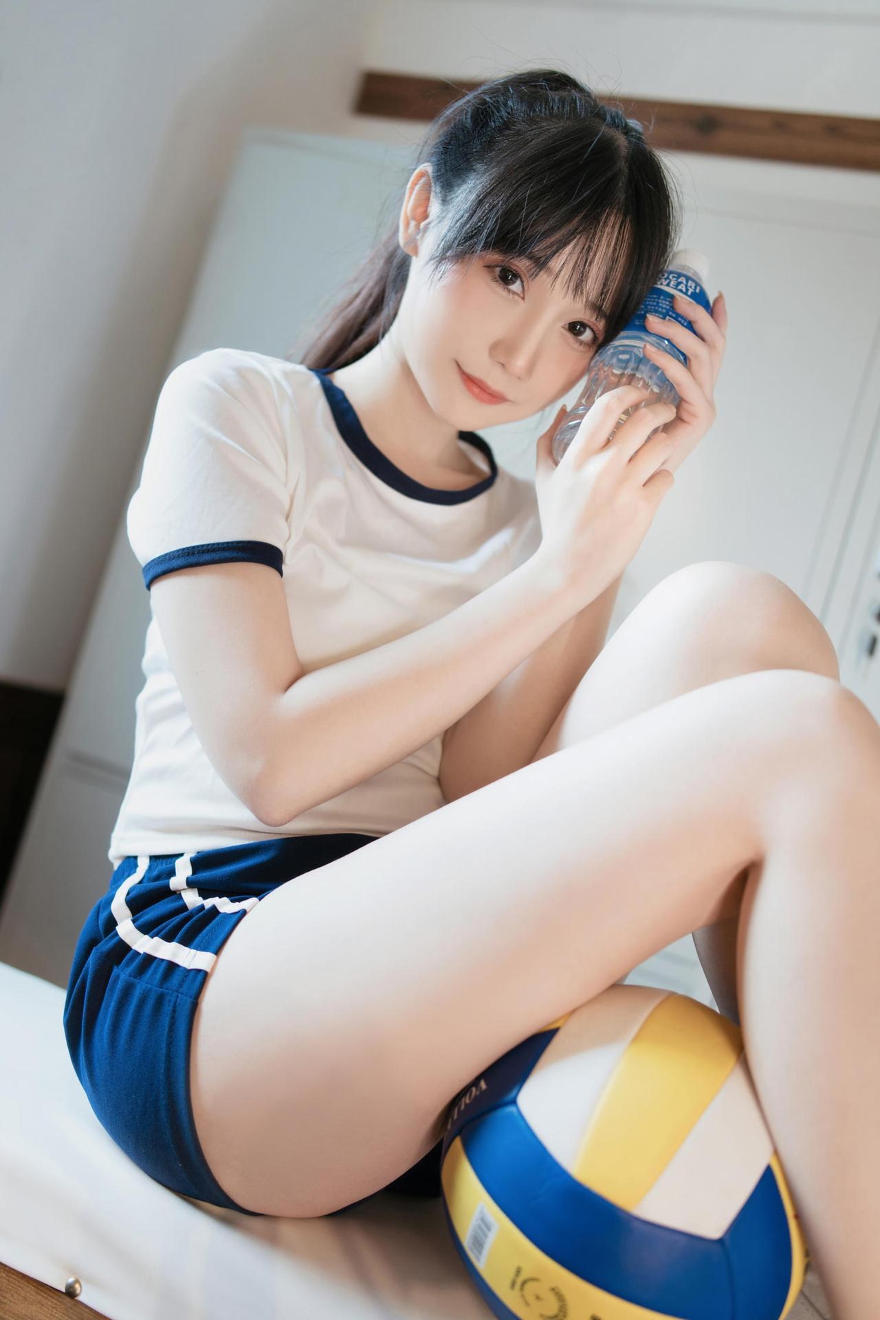 [写真] 焖焖碳 - 体操服：美腿大尺度写真 30P