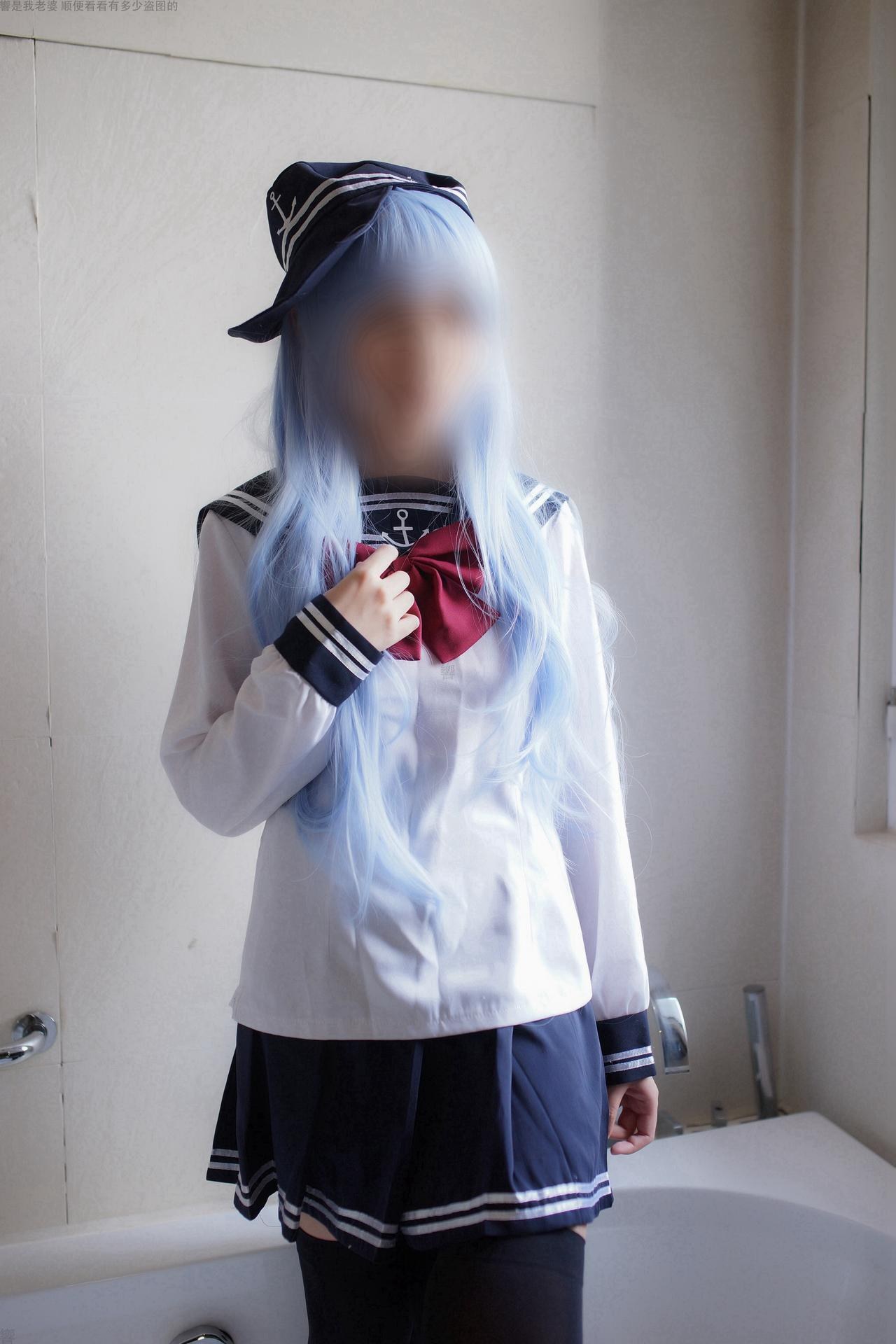 [cosplay] 少女映画 - 舰娘响：学生装翘臀美胸大尺度角色还原 82P