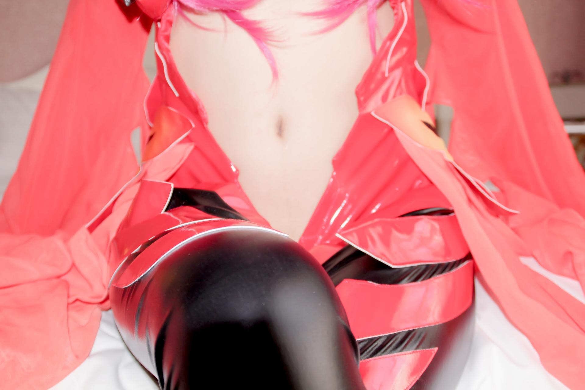 [Cosplay] Shaonv Yinghua - Guilty Crown Yuzuriha Inori: adult styling topless details curvy hips photo set 151P