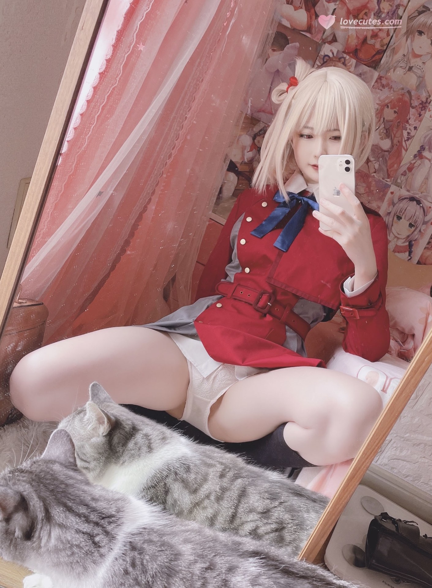 [cosplay] 习呆呆 - 锦木千束：蕾丝内衣翘臀制服大尺度角色还原 20P2V