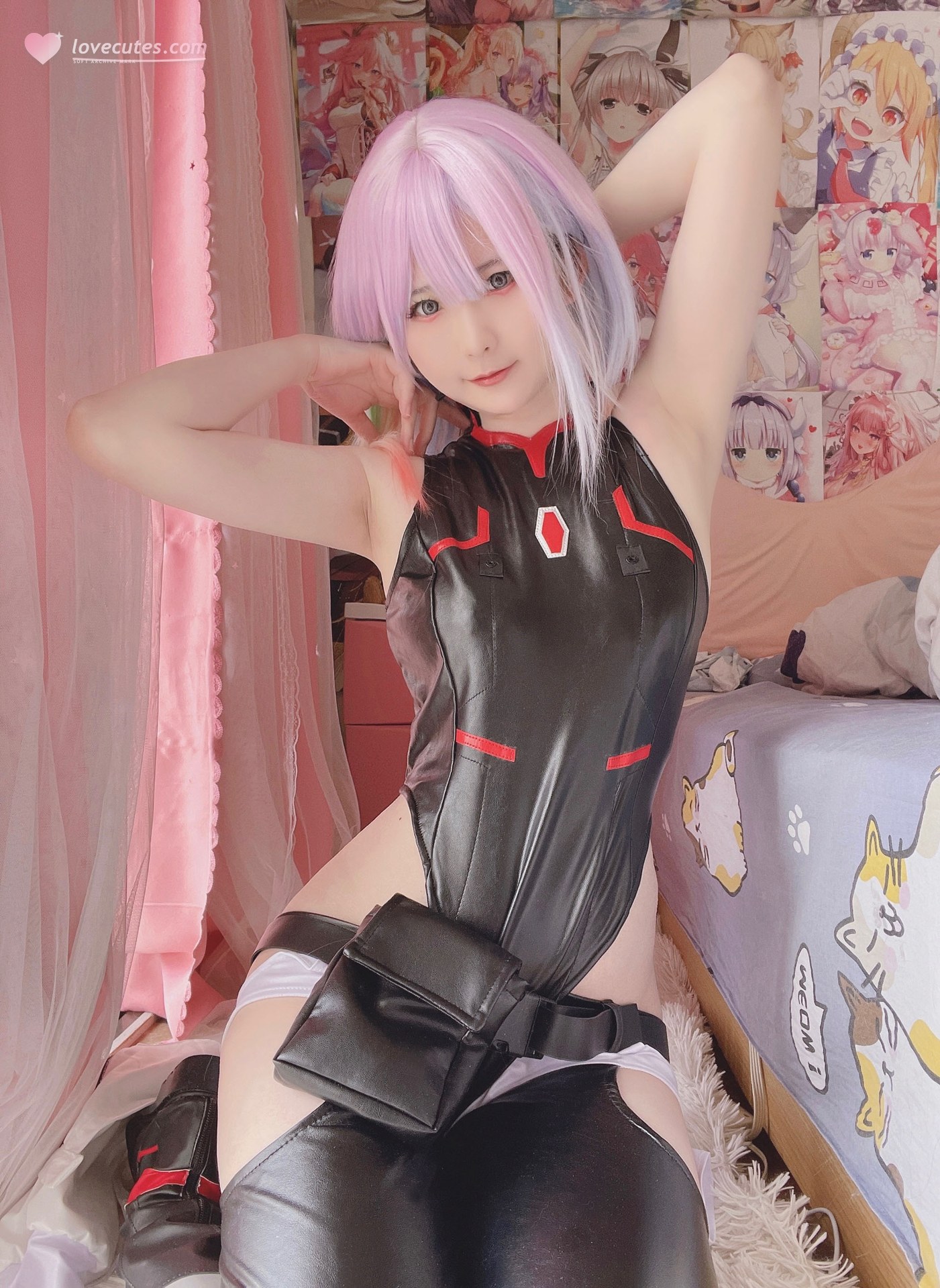 [cosplay] 習呆呆 - Lucy：翘臀大尺度露點角色還原 21P1V